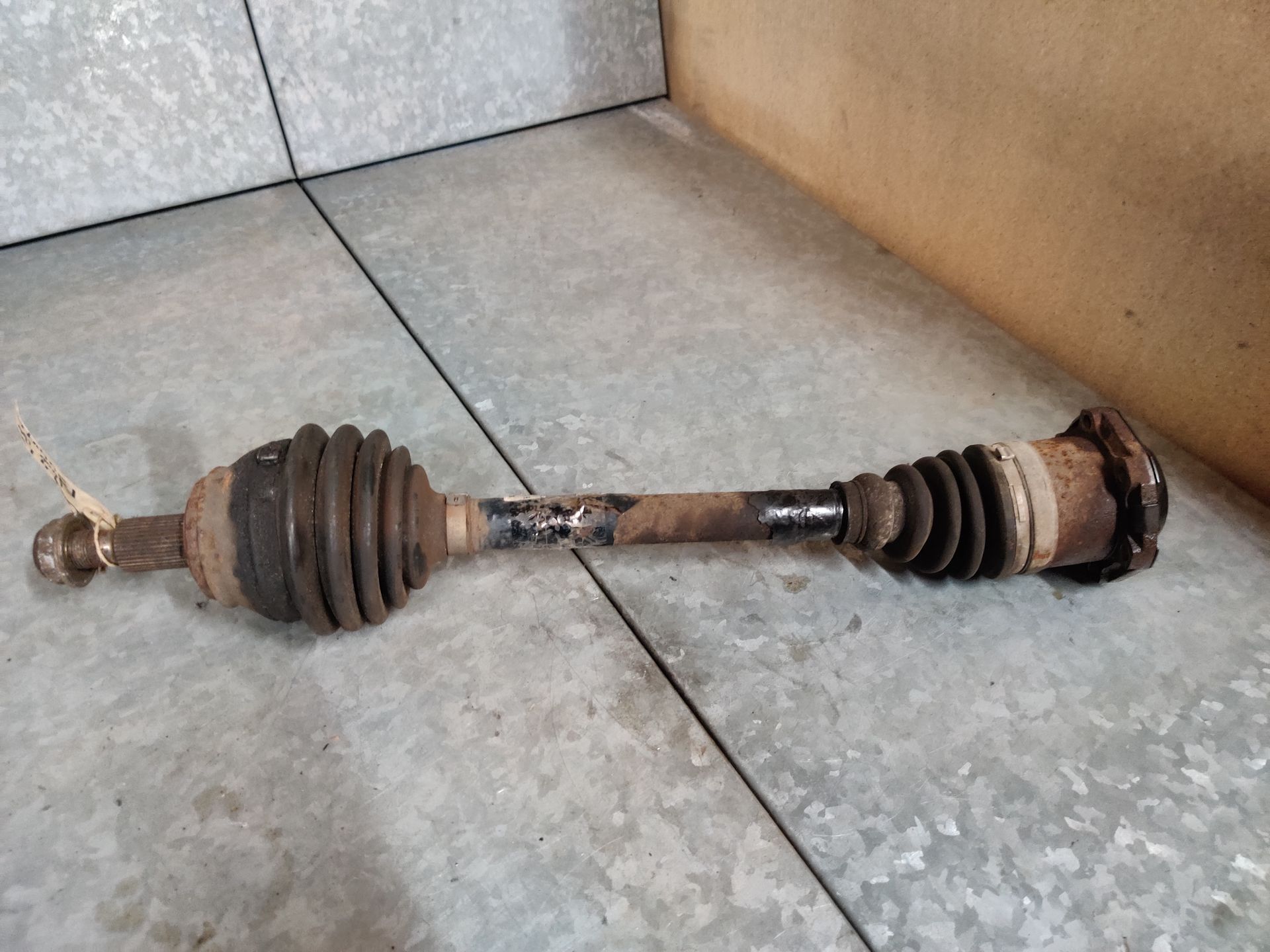 Bij Stegeman Car Parts verkopen wij auto onderdelen van 1970 t/m heden. www.stegemancarparts.nl
