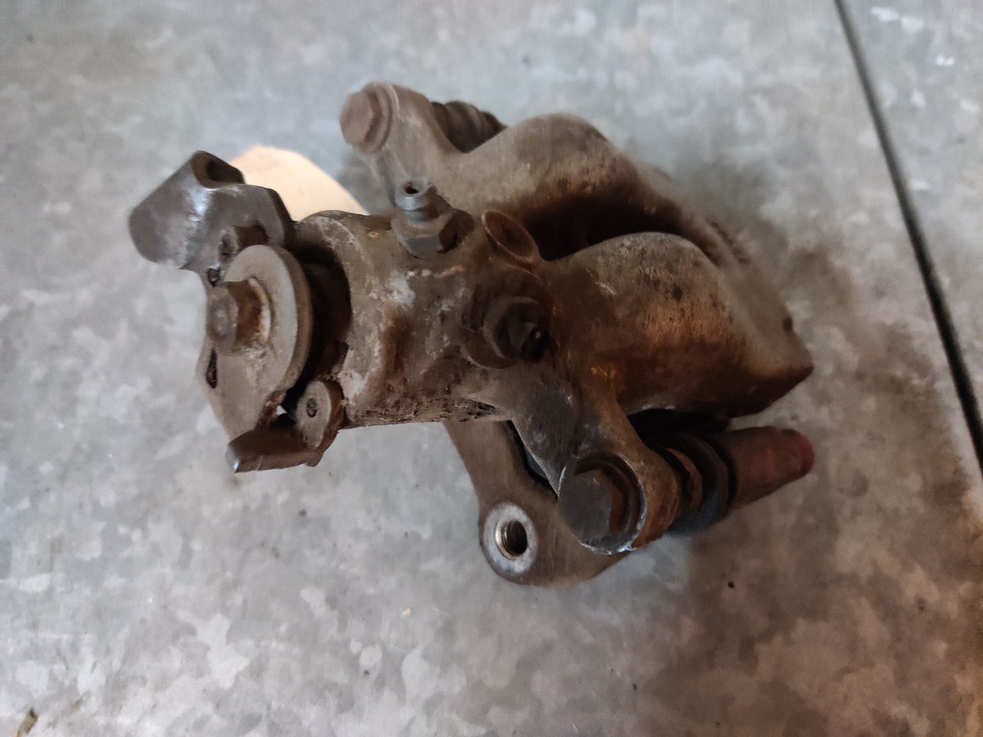 Opel Corsa B, Renault Clio, Suzuki Ignis, Smart ForFour en ook Peugeot 206  bij stegemancarparts.nl