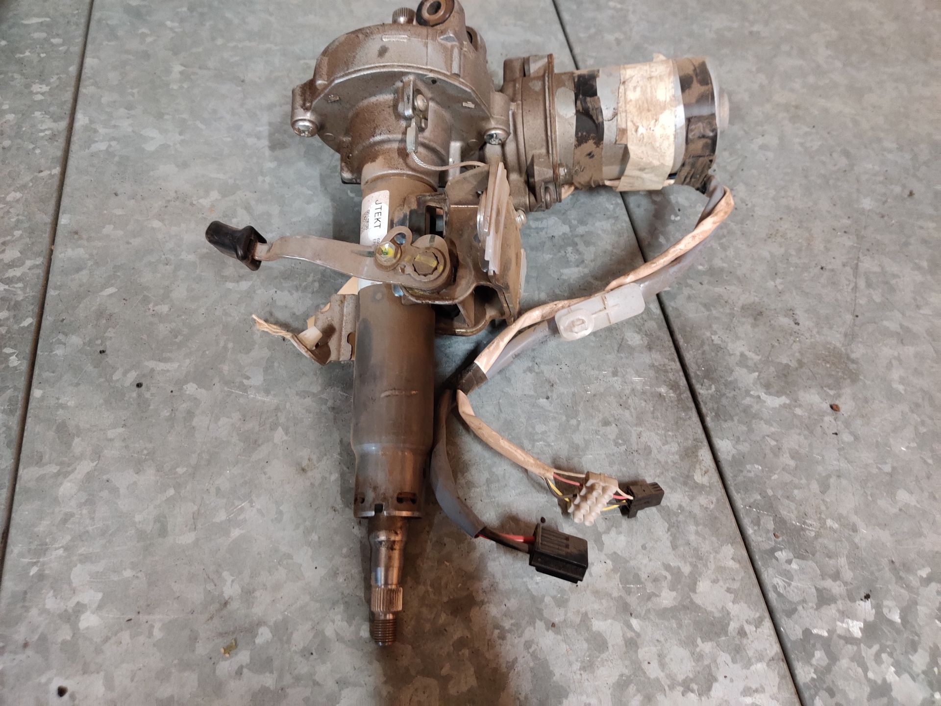 Toyota Yaris stuurbekrachting,  Nissan Pixo, Suzuki Alto, ruime voorraad  bij stegemancarparts.nl