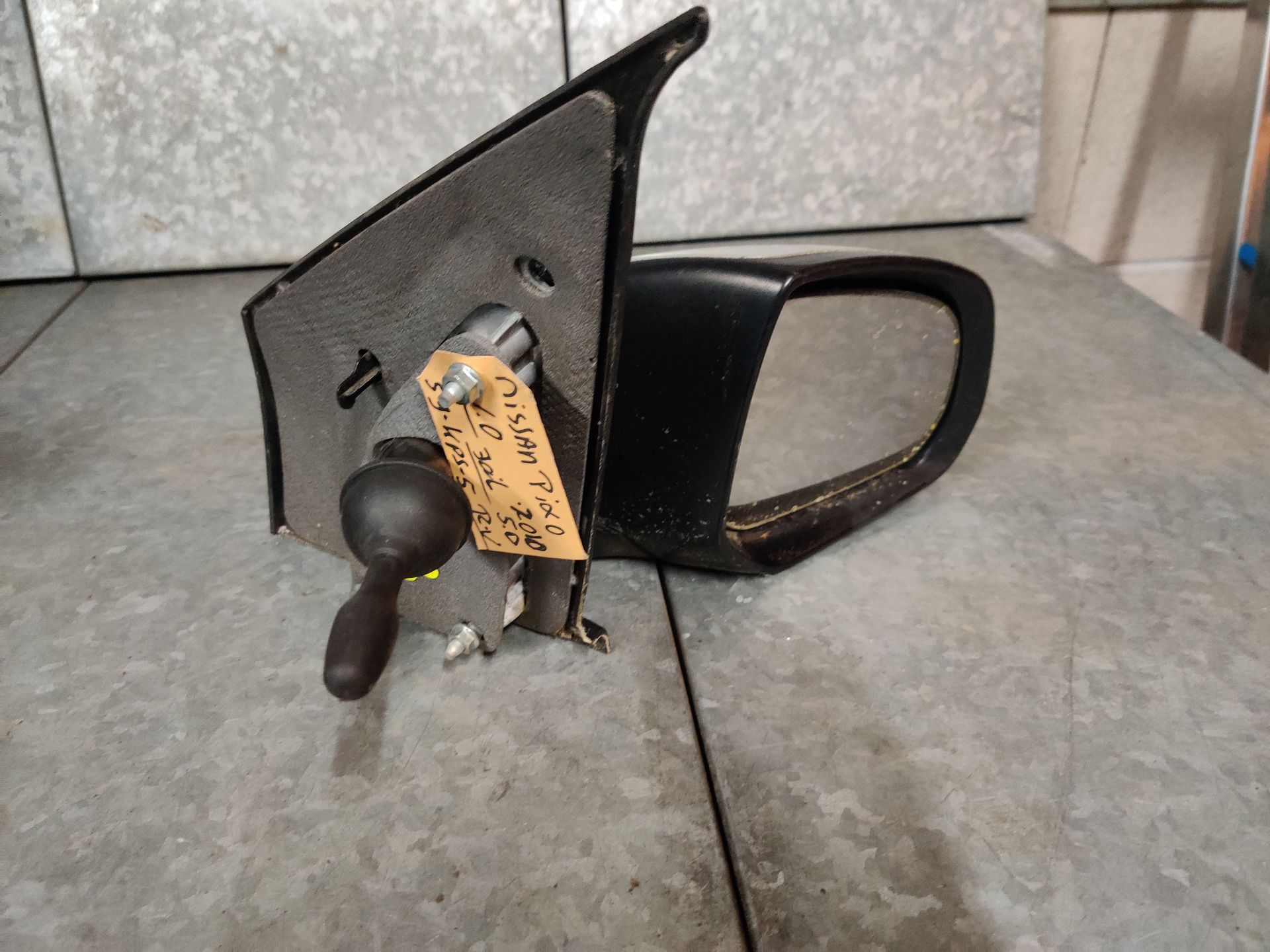 Nissan Pixo, Citroen Pluriel onderdelen bij Stegeman Car Parts in Exel bij Lochem.