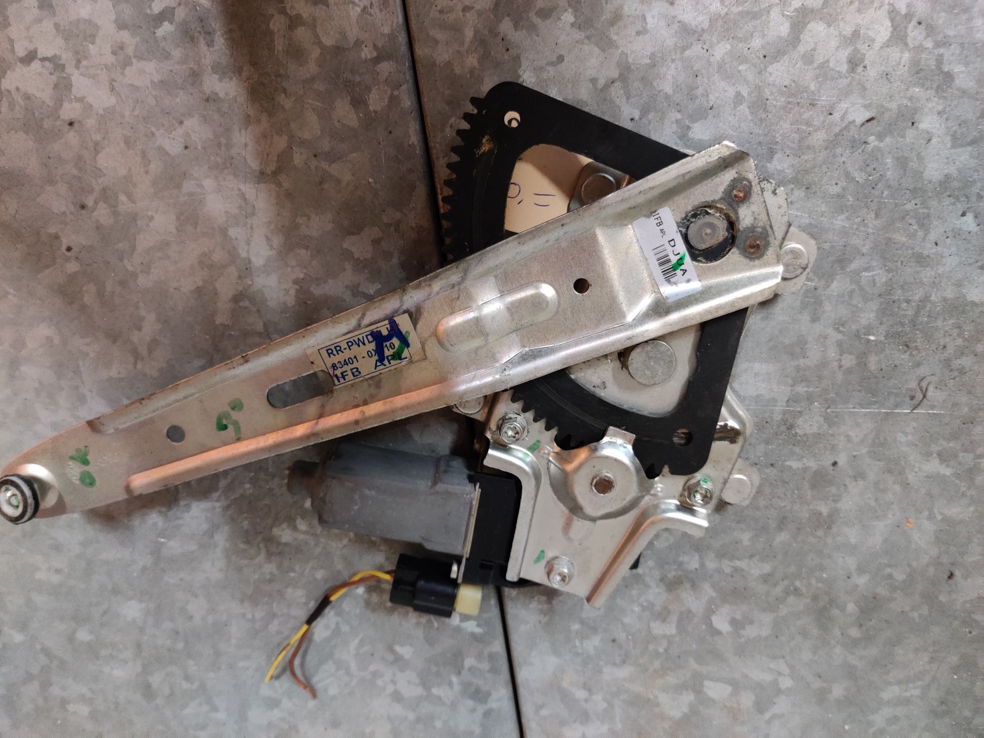 Hyundai i10 elektrische raambediening bij stegemancarparts.nl
