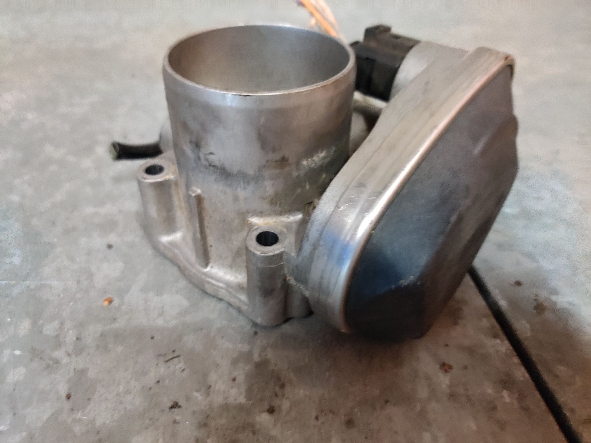 Renault Clio gasklephuis bij www.stegemancarparts.nl