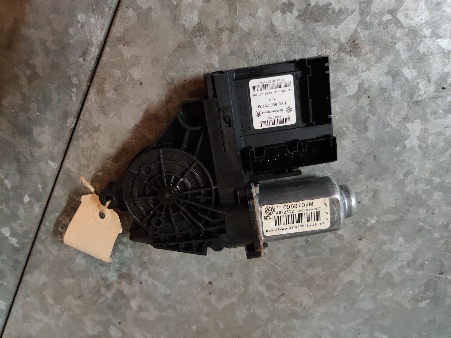 Raammotor voor Volkswagen Caddy, Golf en Seat Altea? Bij Stegeman Car Parts in Exel, nabij Lochem!