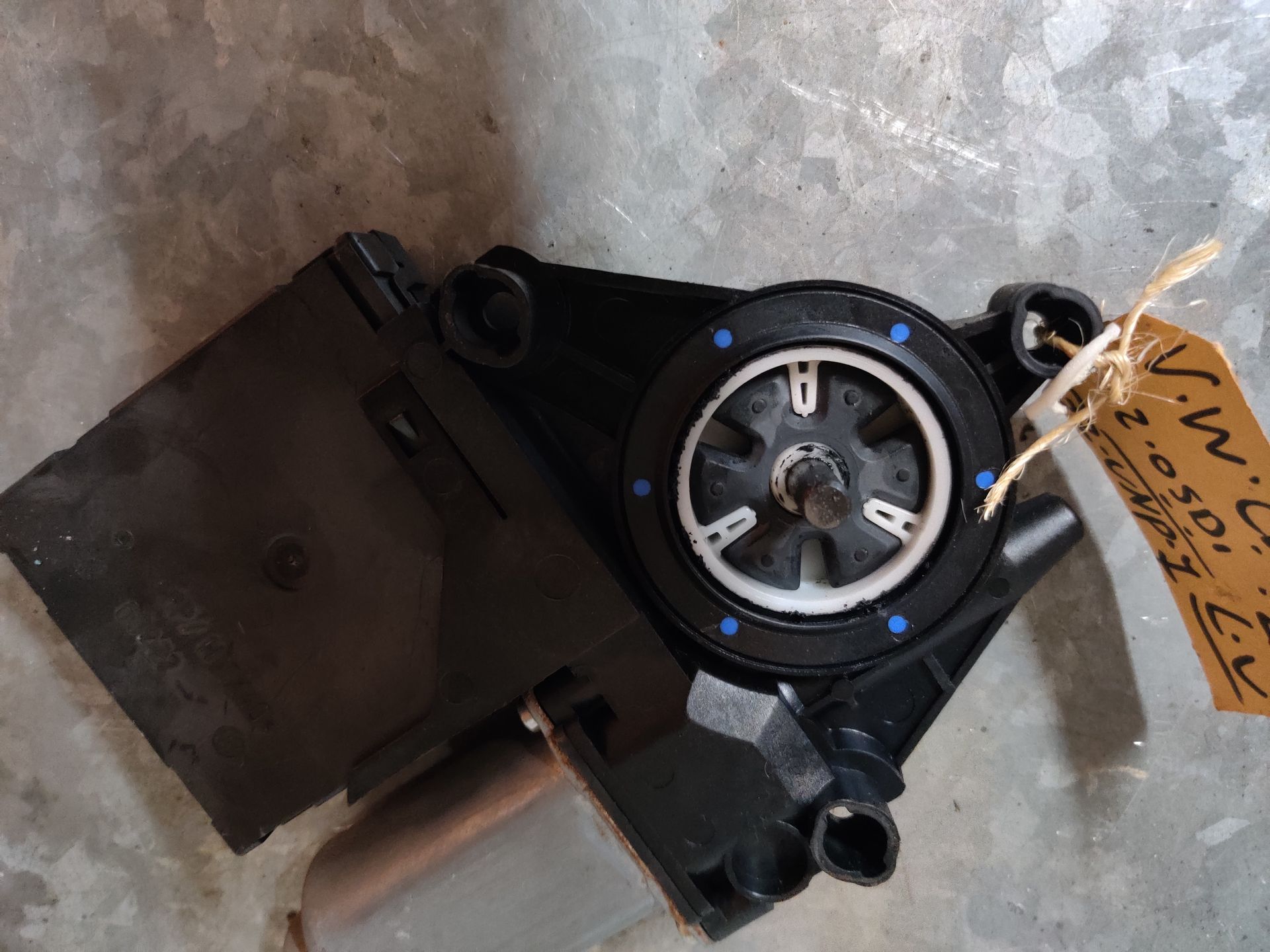 Raammotor voor Volkswagen Caddy, Golf en Seat Altea? Bij Stegeman Car Parts in Exel, nabij Lochem!