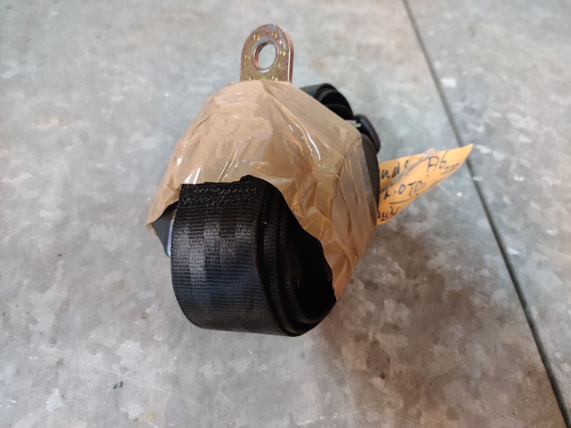 Rolgordels,  Audi A6 onderdelen volop verkrijgbaar bij Stegeman Car Parts in Exel bij Lochem.