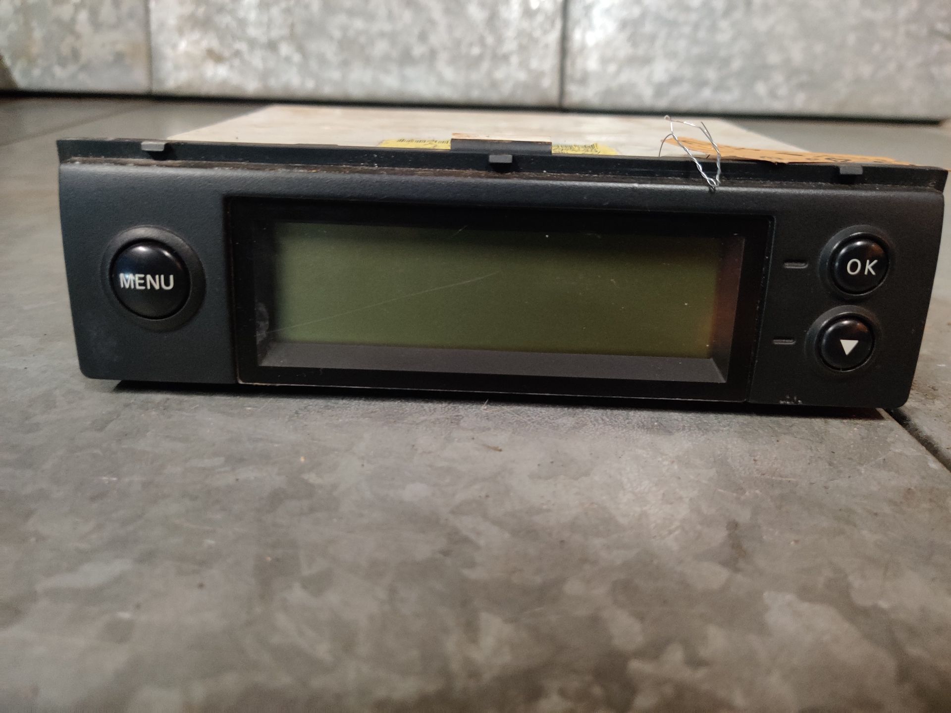 Display interieur Nissan Micra 1.2 van 2004.