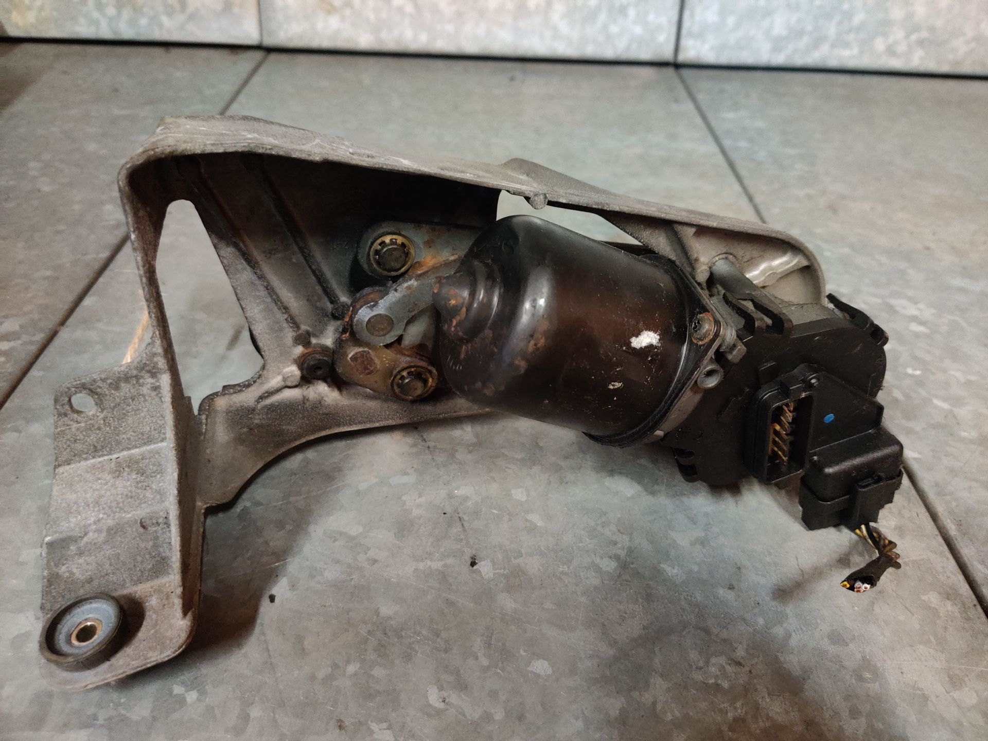 Renault Twingo ruitenwissermotor