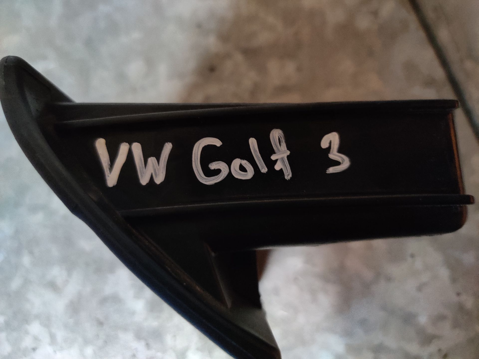 VW Golf 3 asbak (gebruikt).