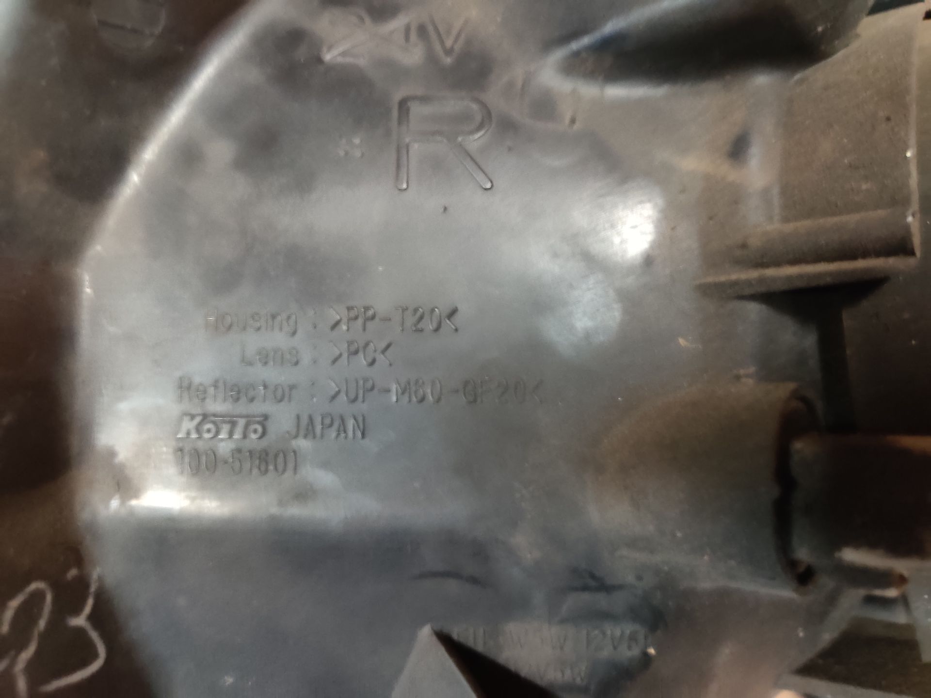 Daihatsu Move rechter koplamp van 1999