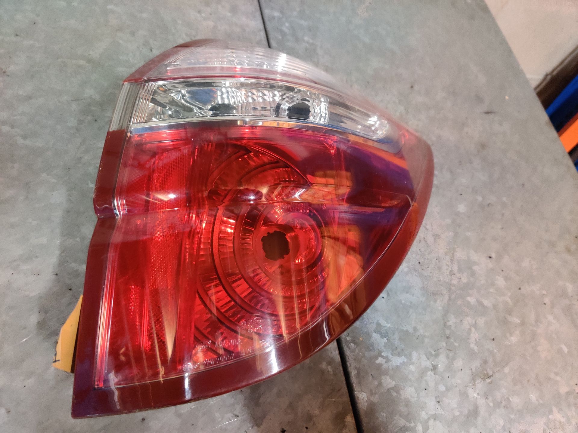 Subaru Outback rechter achterlicht (2009).