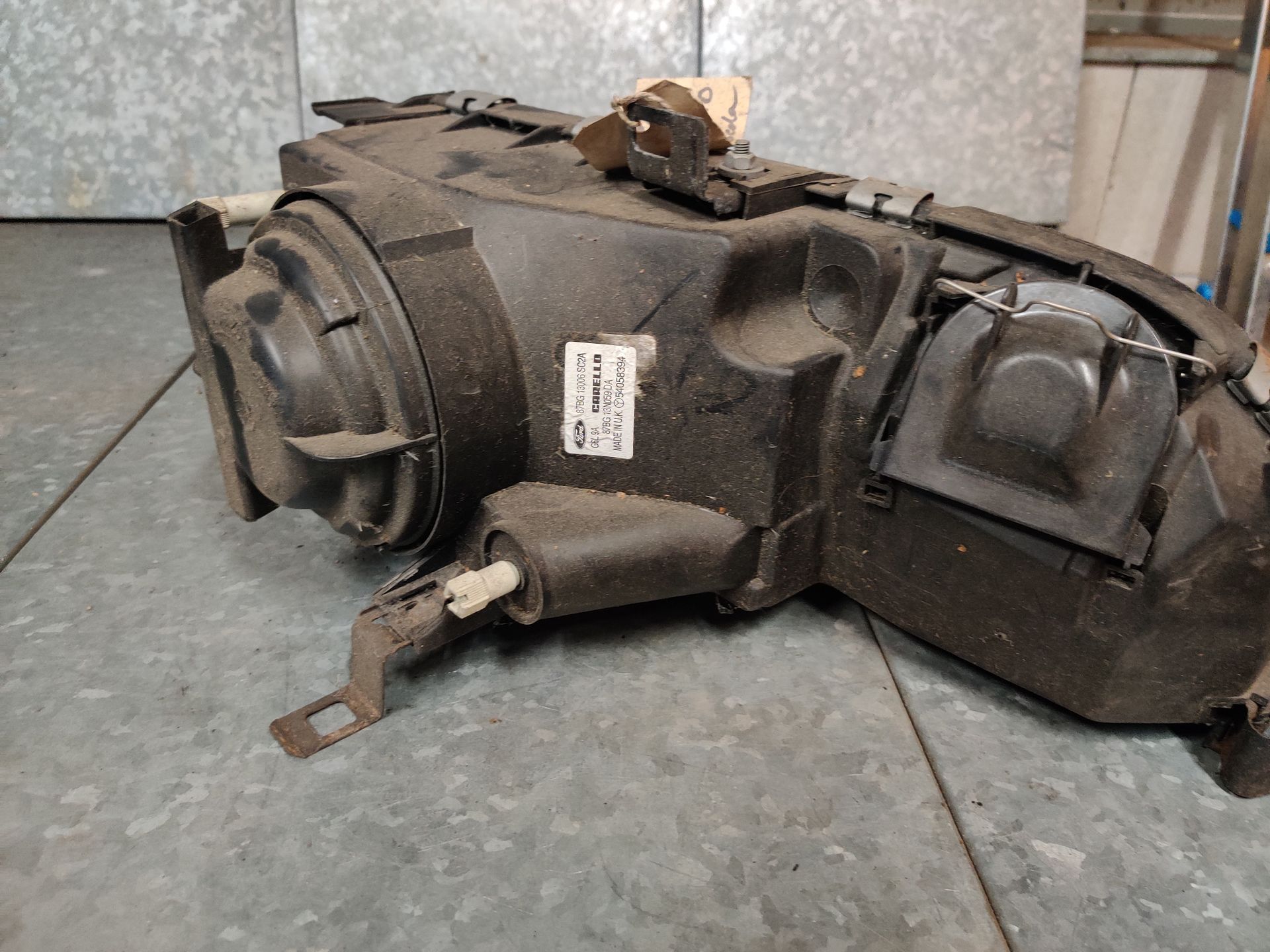 Ford Sierra linker koplamp van een 4 deurs