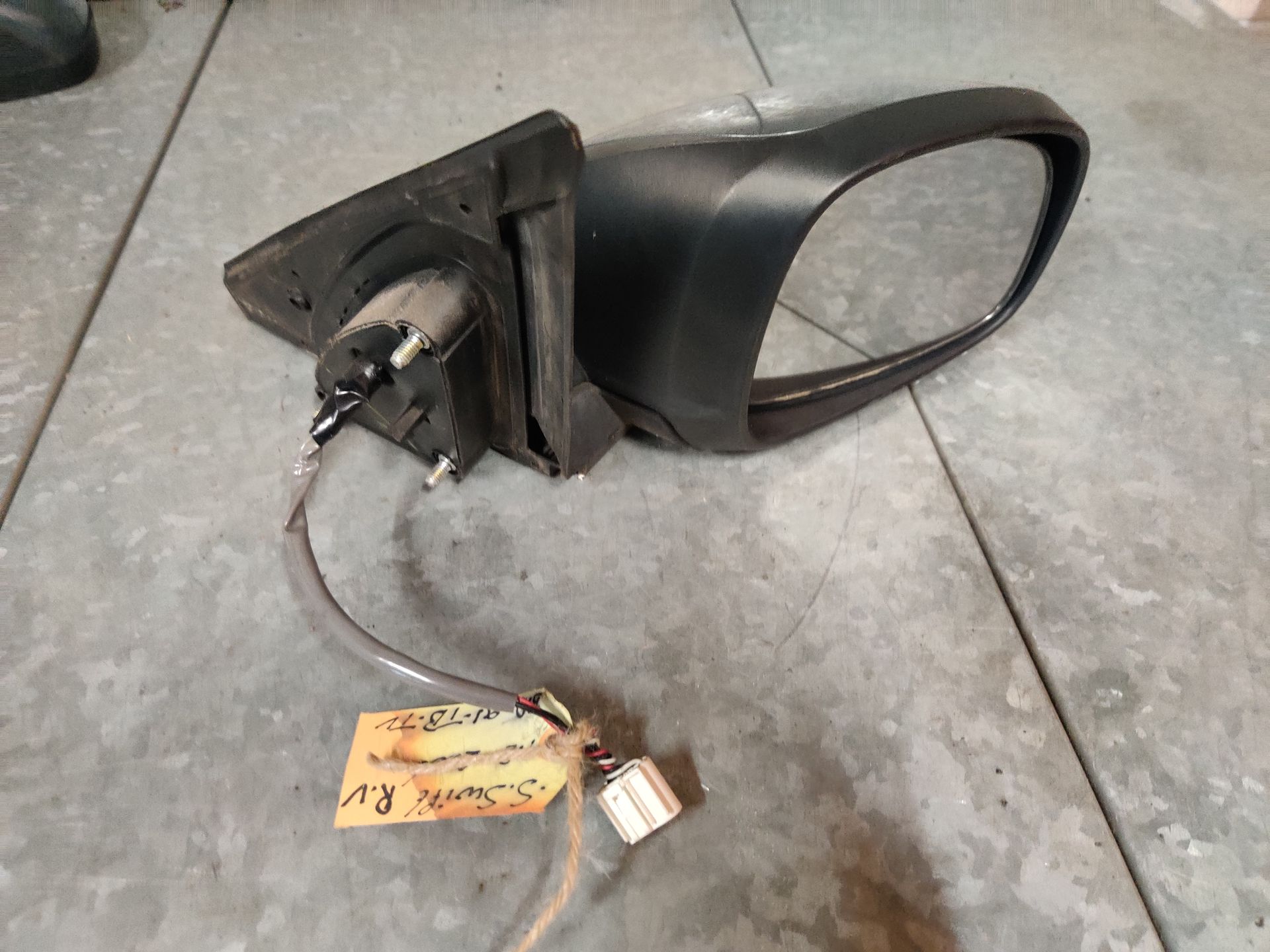 Suzuki Swift rechter elektrische buitenspiegel