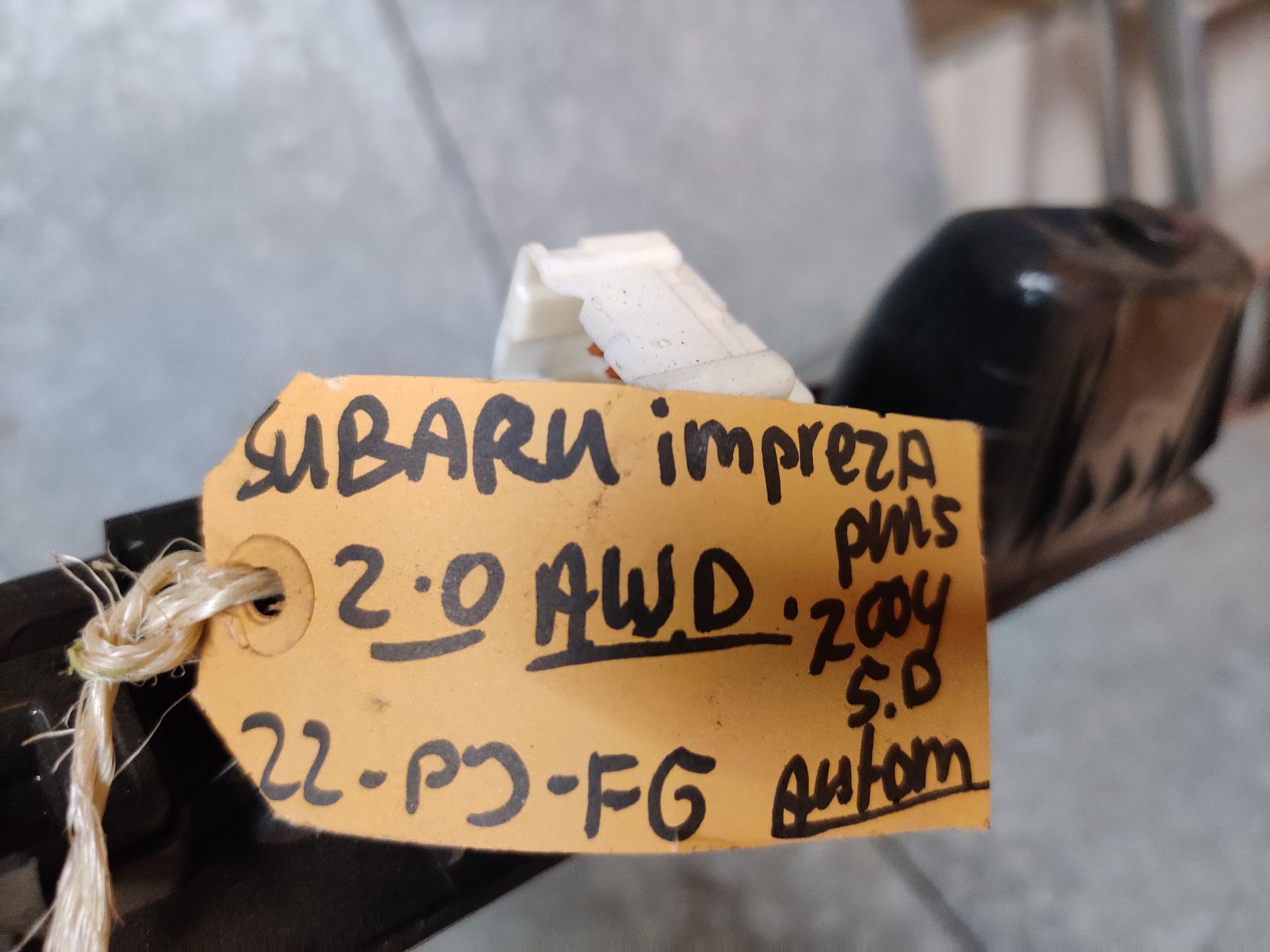 Subaru Impreza 2.0 AWD raamschakelaar