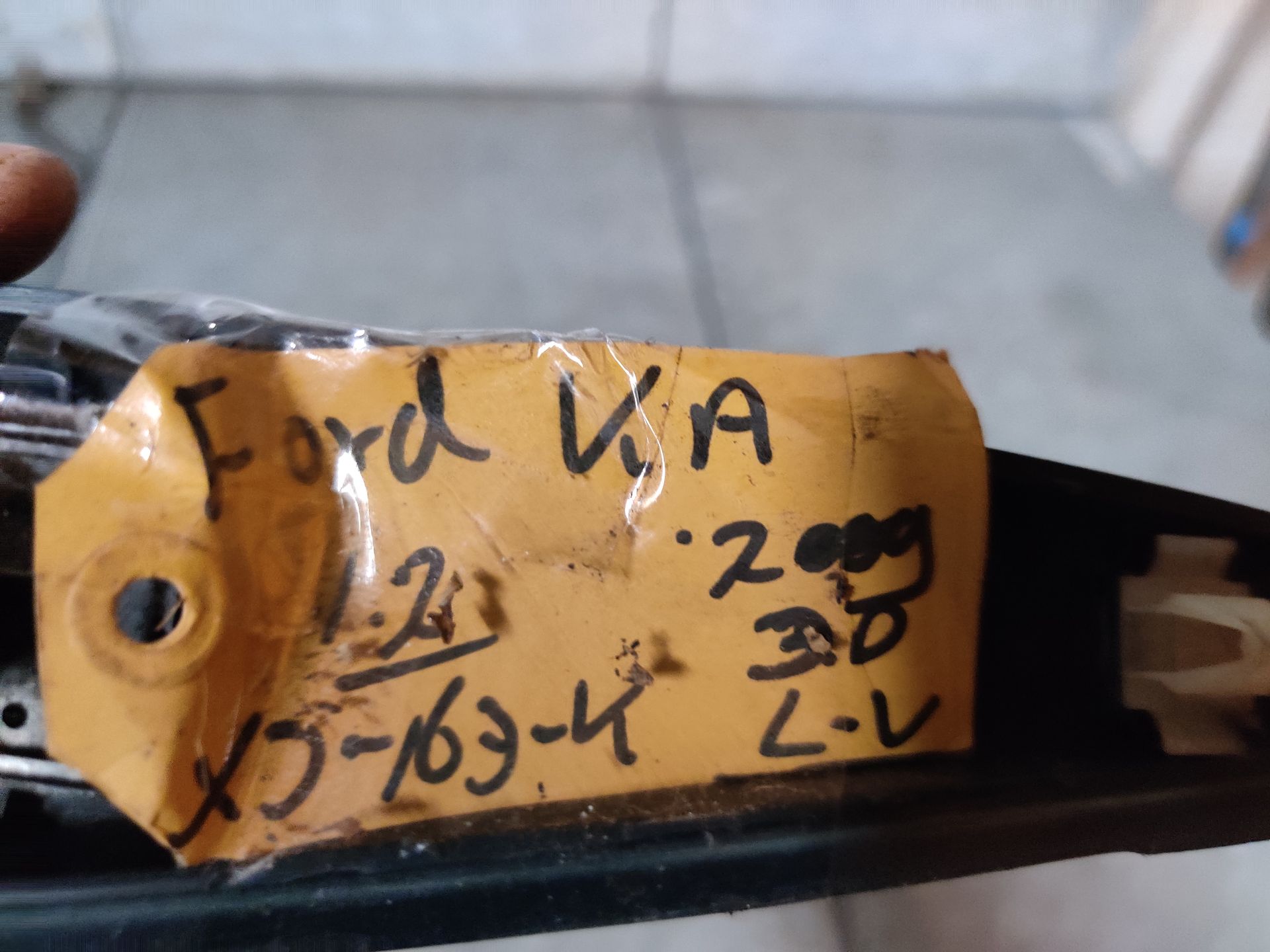 Ford Ka spiegelschakelaar linker voorportier
