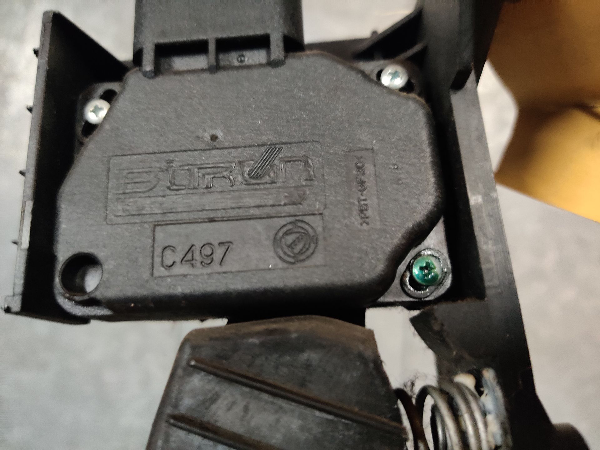 Ford Ka gaspedaal van een 1.2 uit 2009.