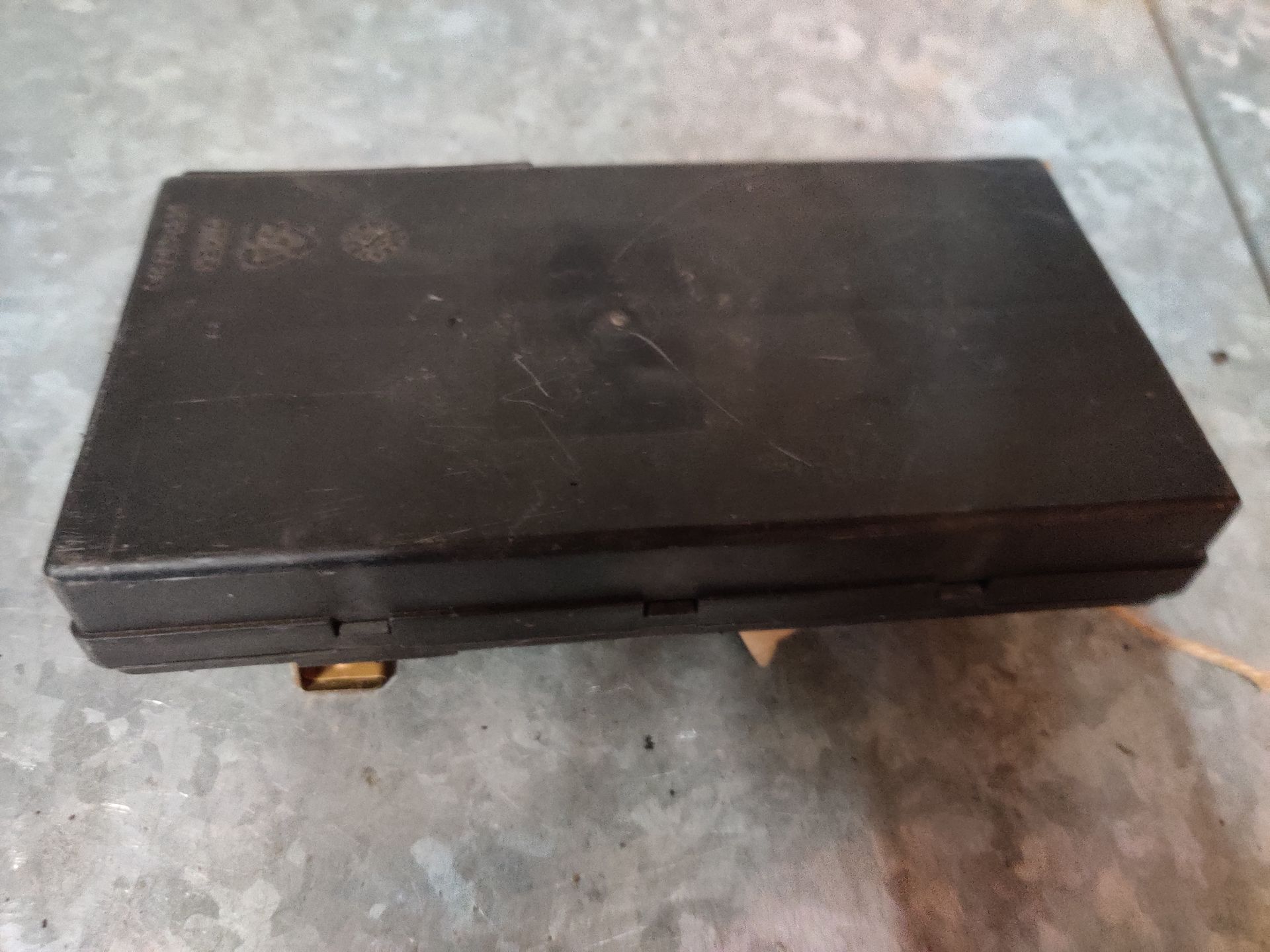 Volvo V40 computer centrale deurvergrendeling van een 1.8 model uit 2002.