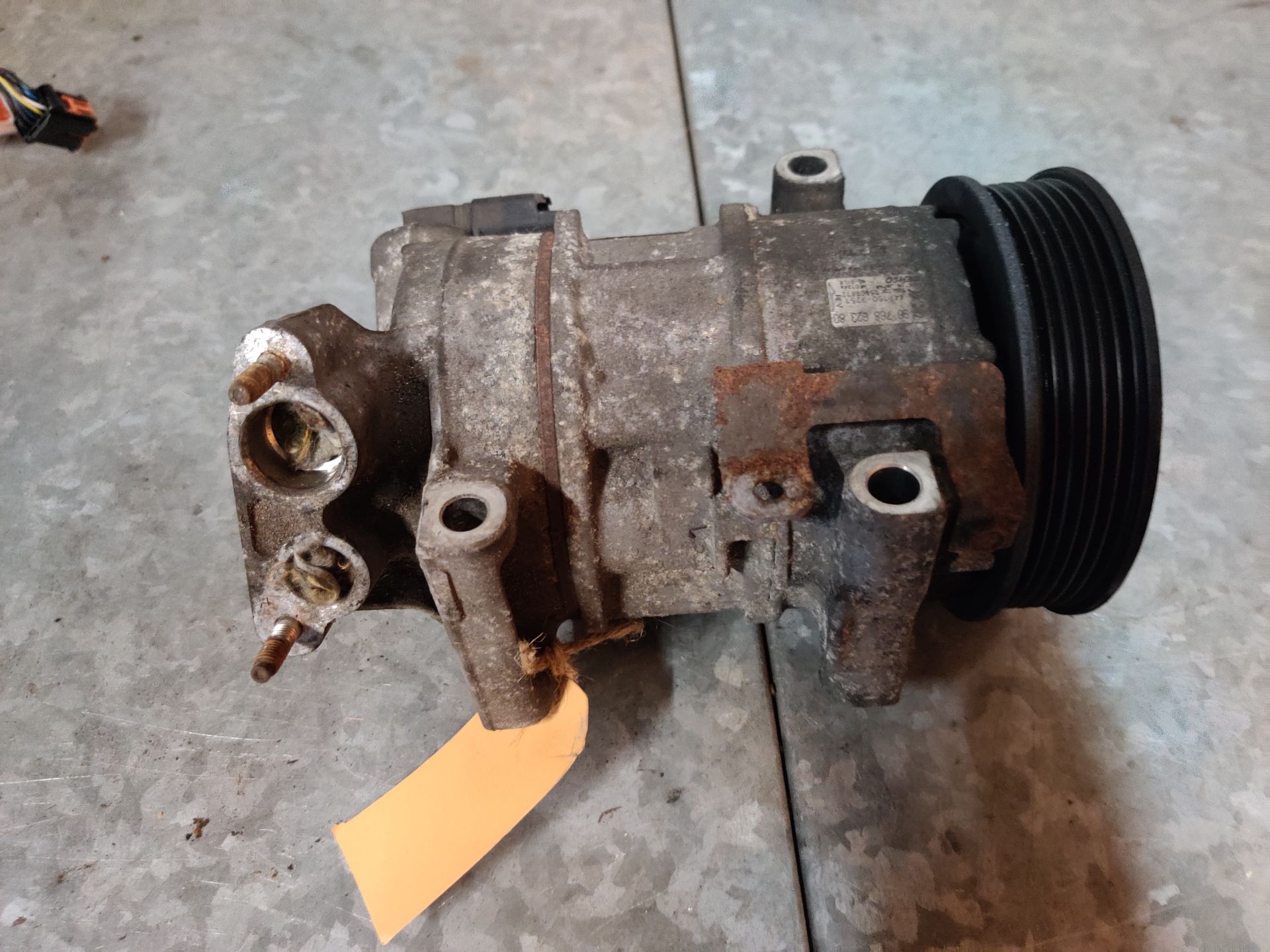 Citroen C4 airco compressor van een 1.6 16V