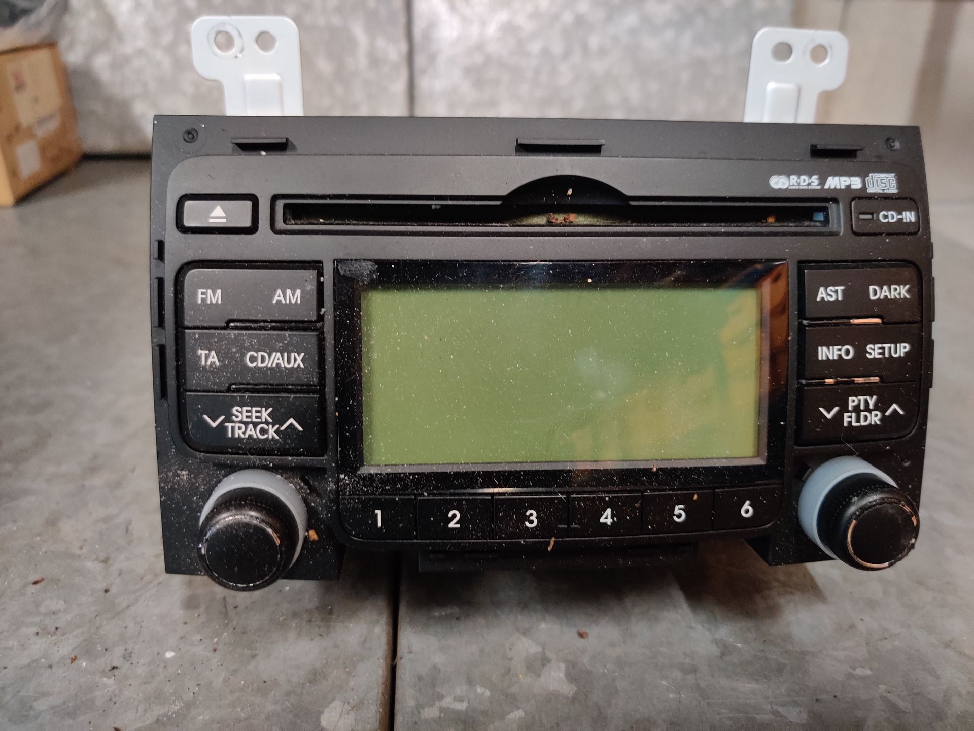 Hyundai i30 radio cd speler