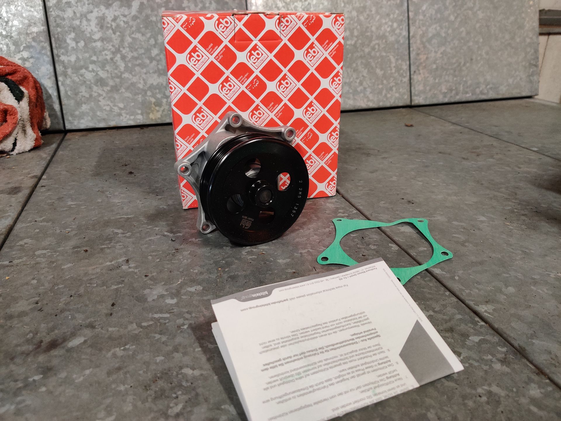 Renault Twingo II waterpomp 175587, nieuw!