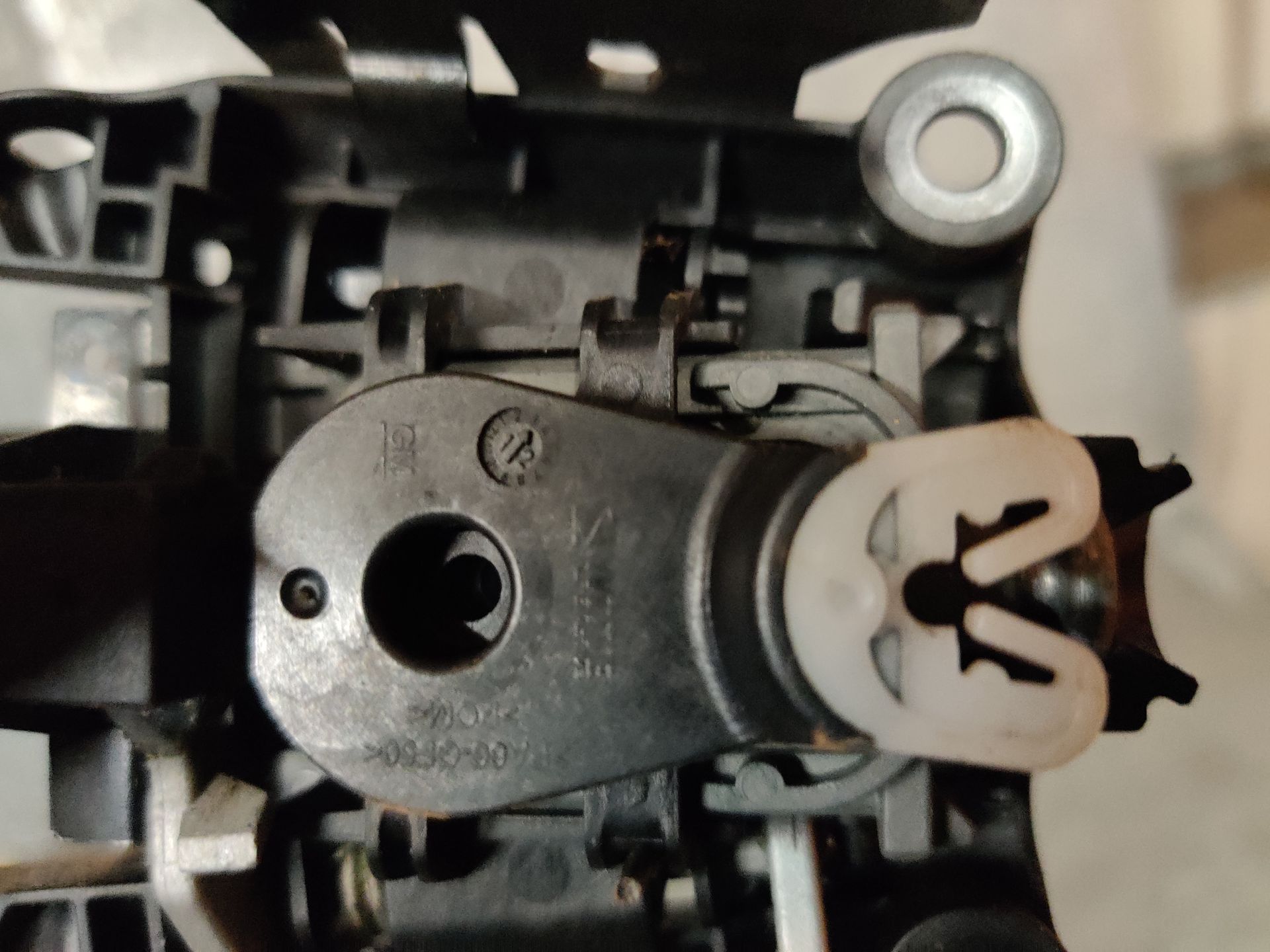Opel Astra J station een linker deurklink