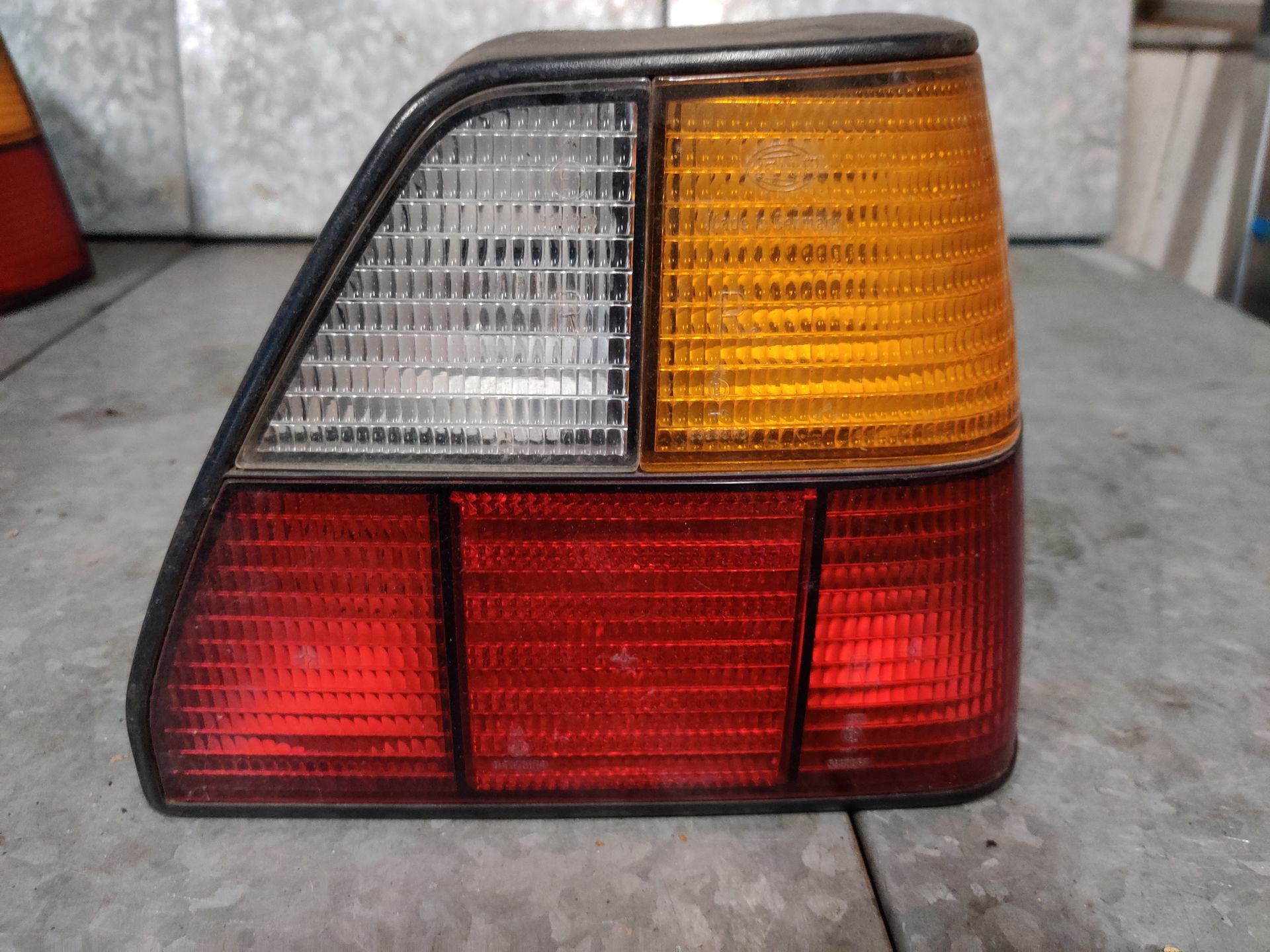 VW Golf 2 rechter achterlicht uit 1986