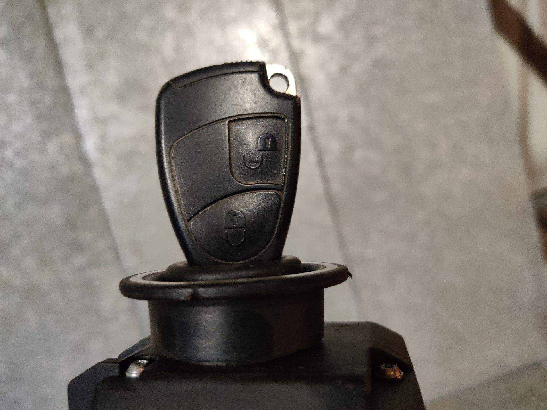 Mercedes B Klasse contactslot met 1 sleutel