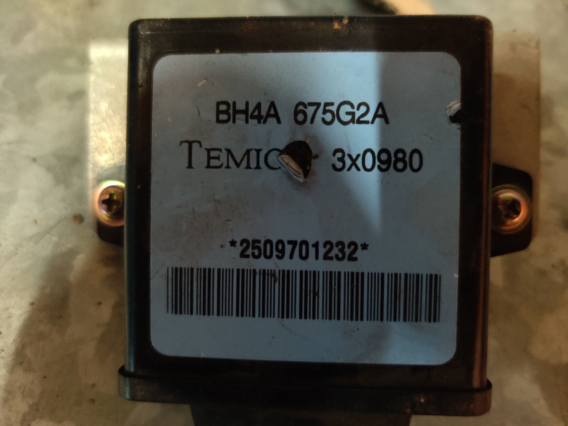 Mazda 323F startonderbreker van een 1.5 16V