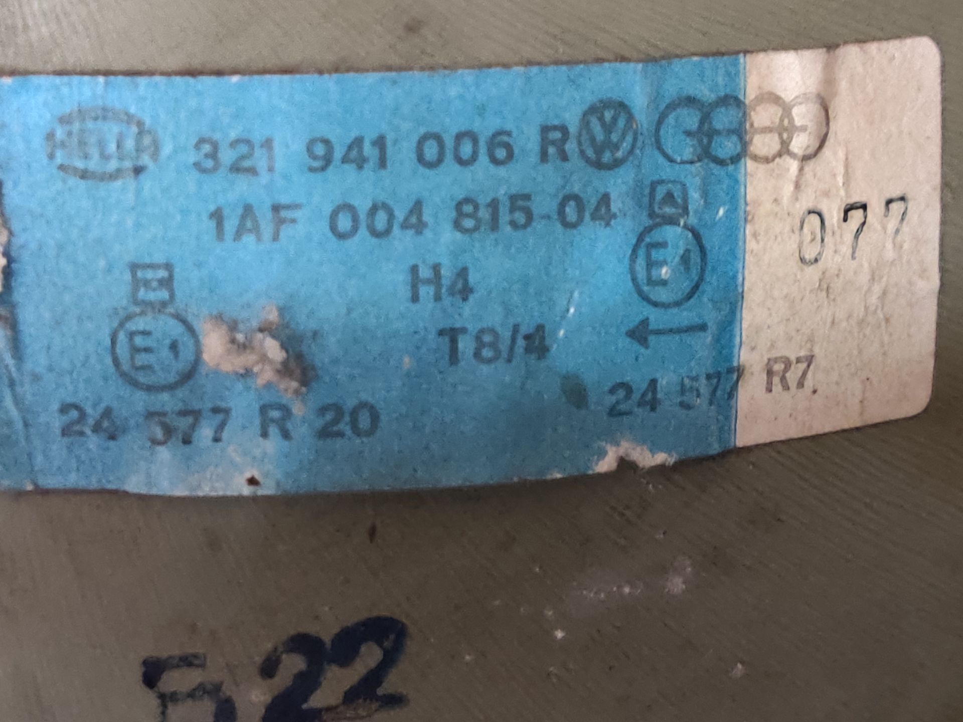 VW Passat rechter koplamp uit 1987