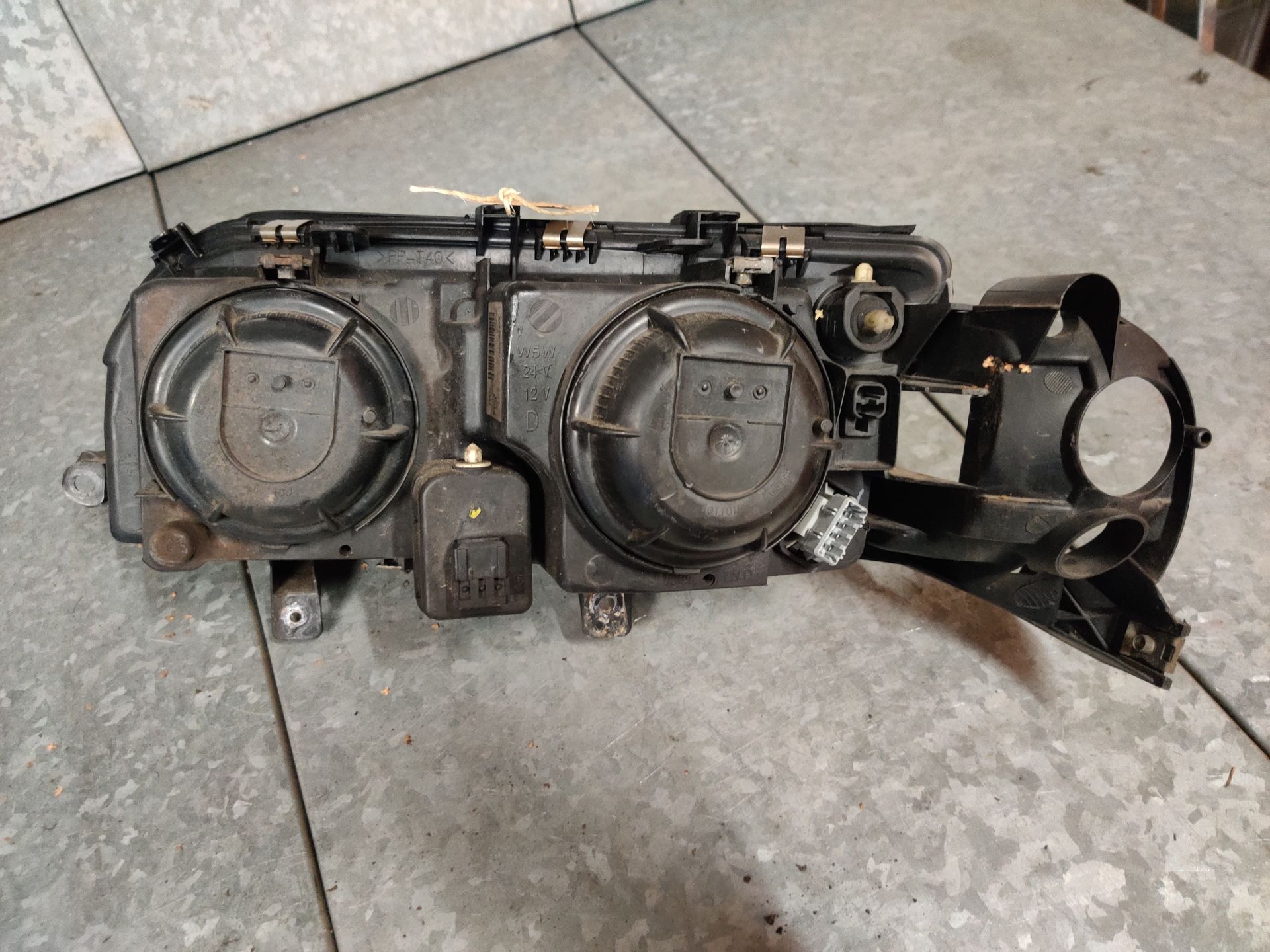Volvo S80 rechter koplamp uit 2004,