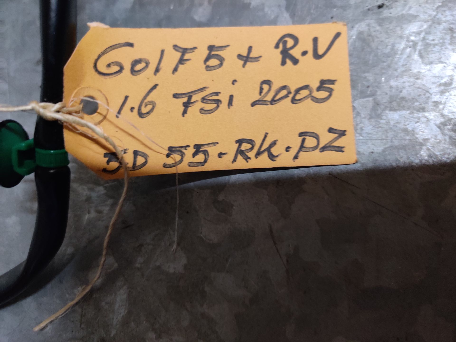 VW Golf 5 plus 1.6 FSI, elektrische rechter spiegel.