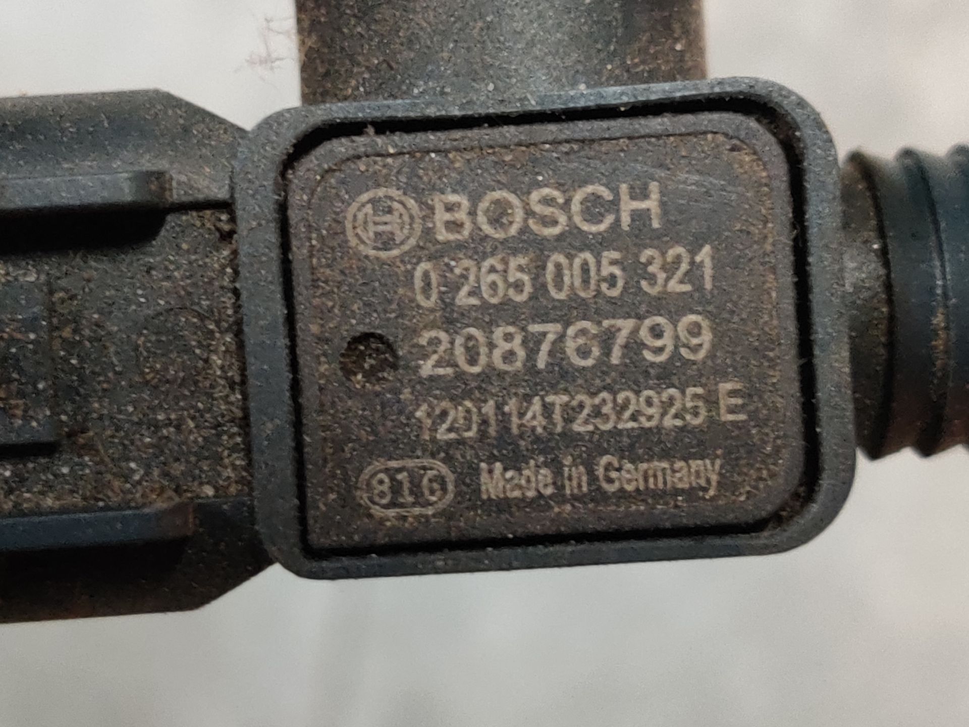 Opel Astra J 1.4i Sensor , EGR Vacuümklep / drukomvormer uit 2015, gebruikt.