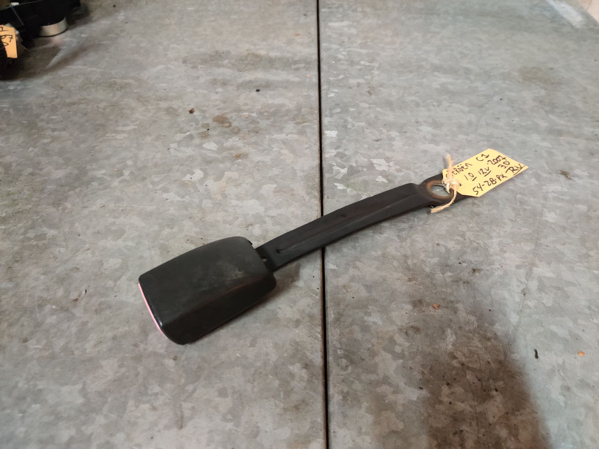 Citroen C1 gordelhouder rechtsvoor uit 2007