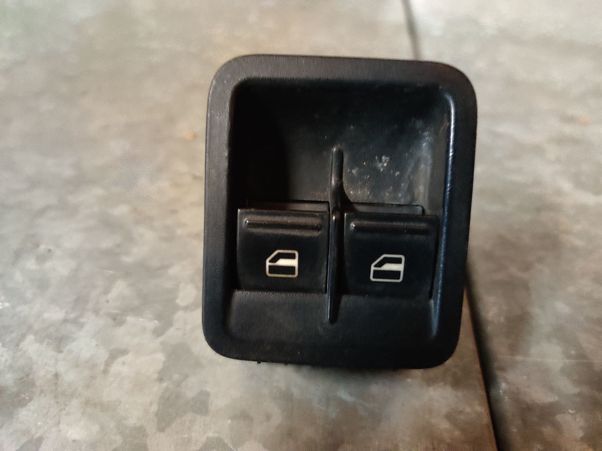VW Polo ramen schakelaar linker voordeur