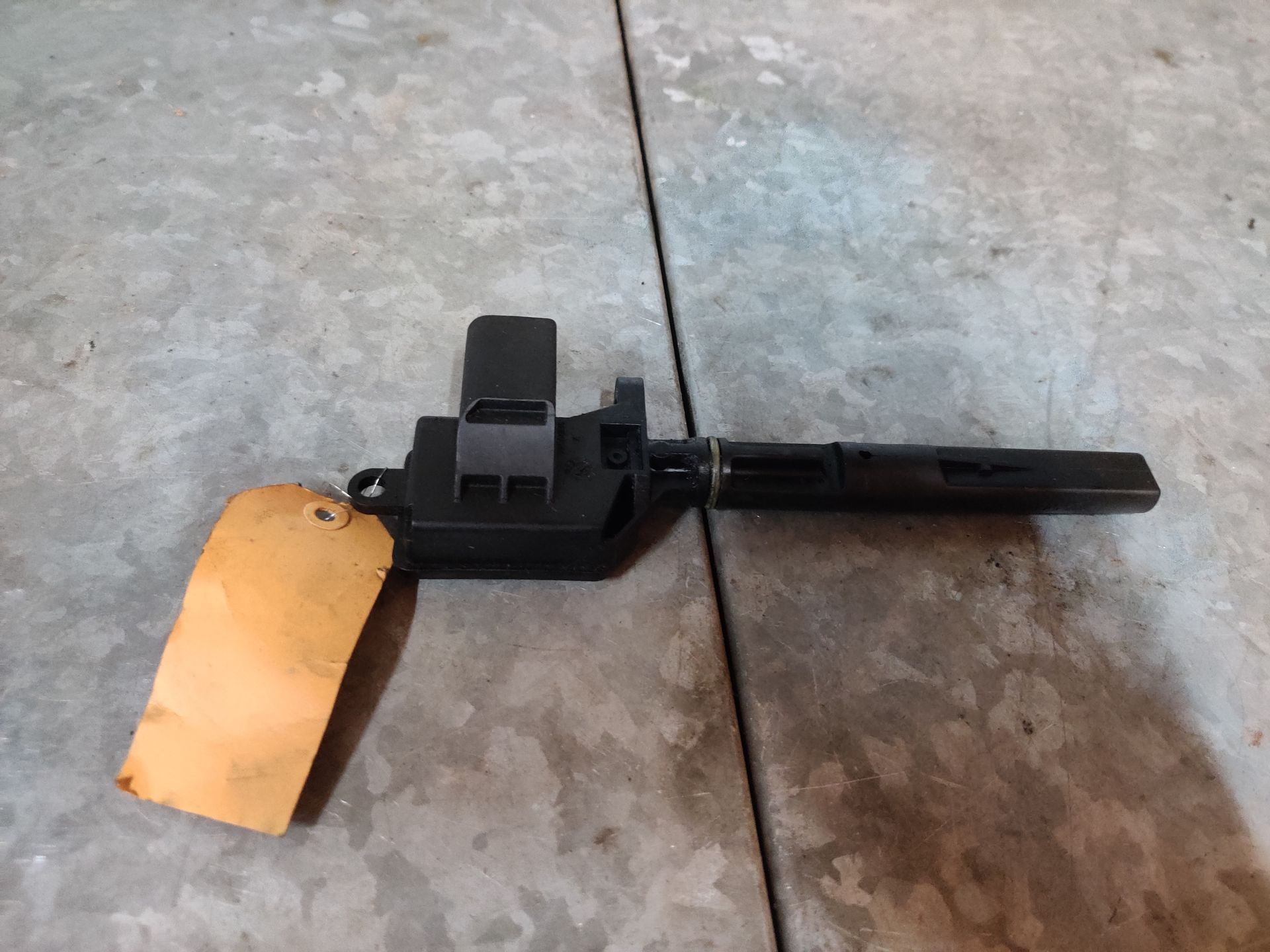 VW Polo oliepeilsensor van een 1.2 motor, 3 cilinder