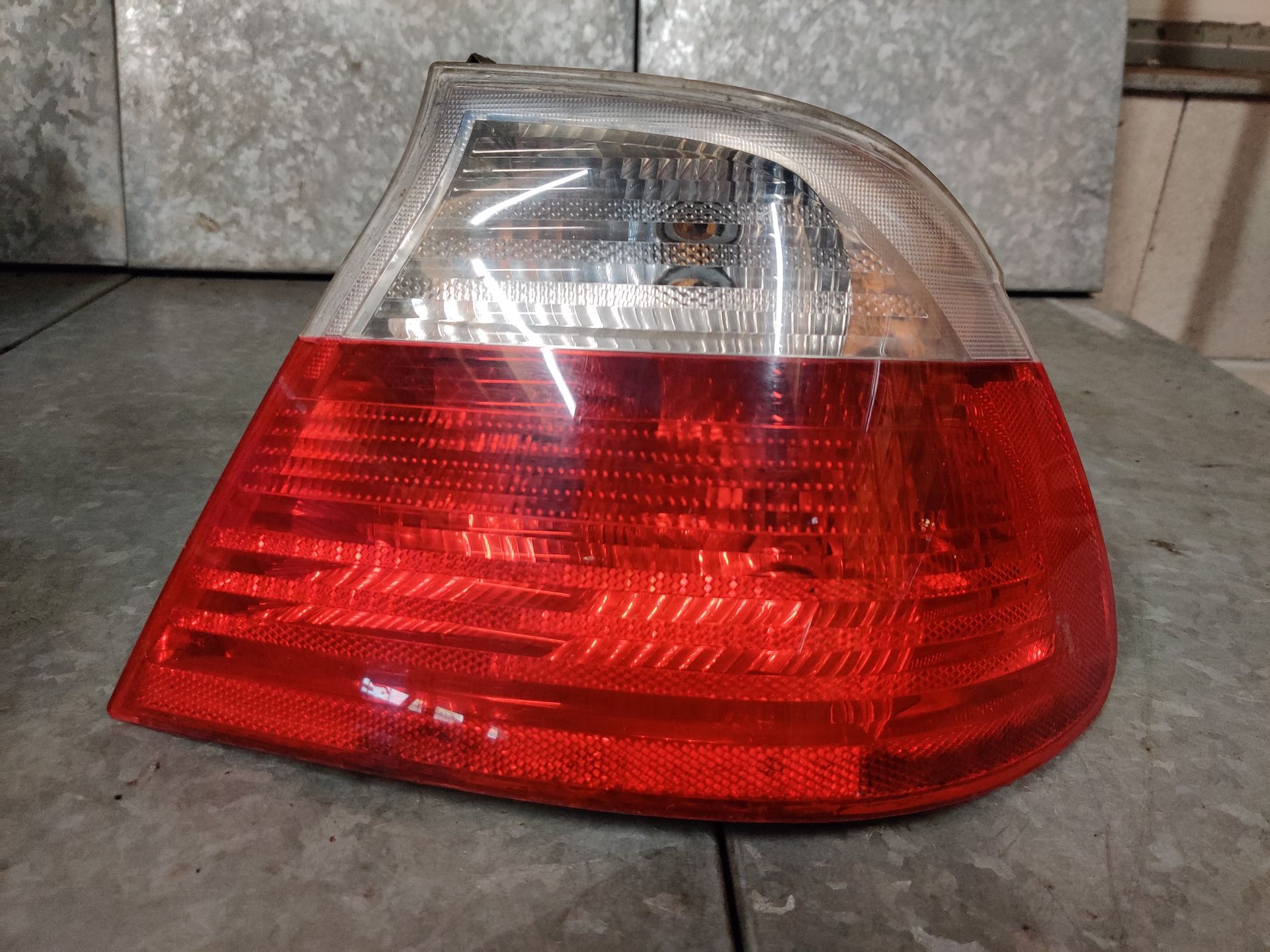 BMW 320 Cabrio (E46), rechter achterlicht