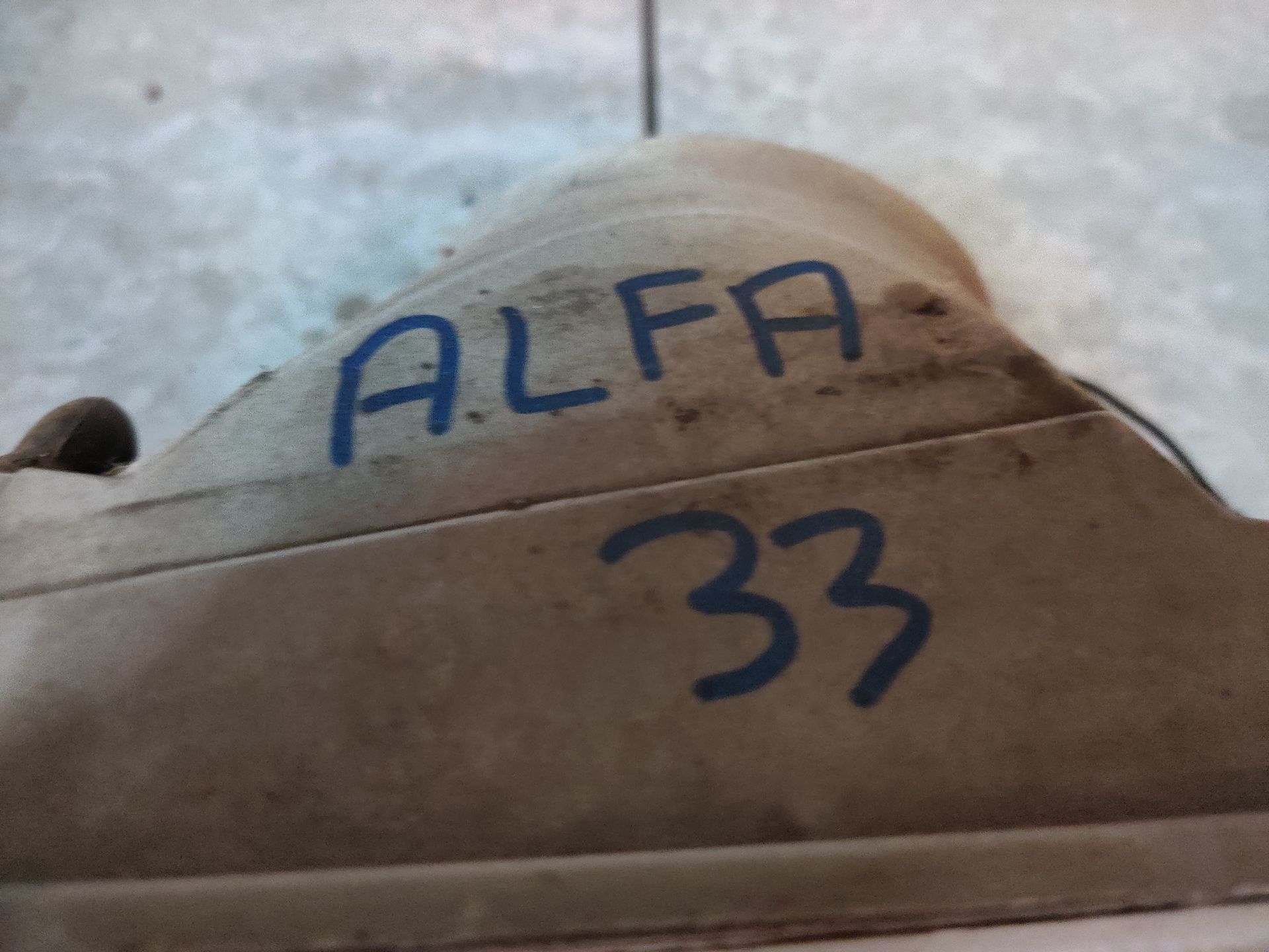 Alfa Romeo Alfa 33 linker koplamp, gebruikt.