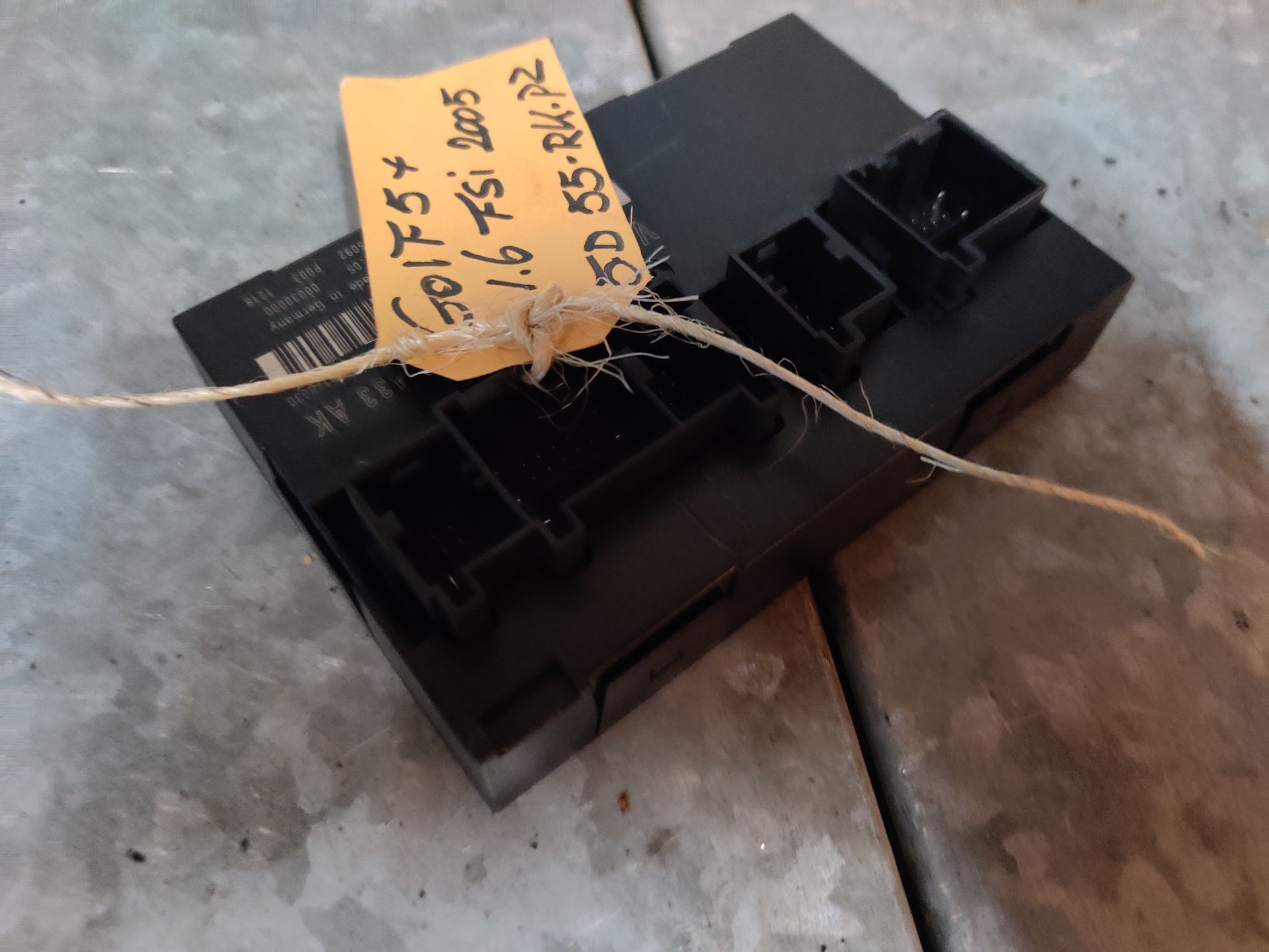VW Golf 5 plus comfortmodule voor centrale vergrendeling, elektrische ramen, uit 2005, gebruikt.
