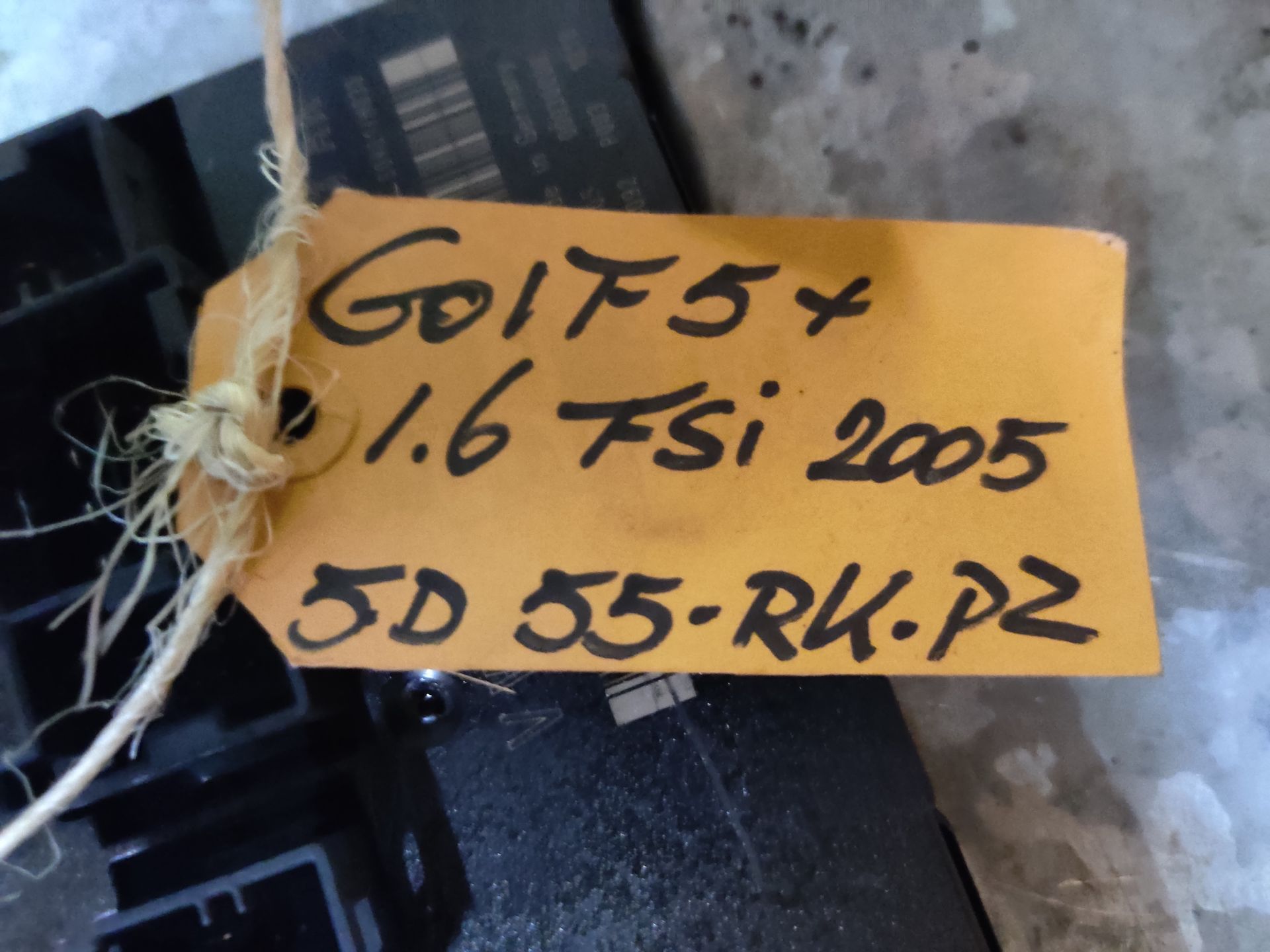 VW Golf 5 plus comfortmodule voor centrale vergrendeling, elektrische ramen, uit 2005, gebruikt.