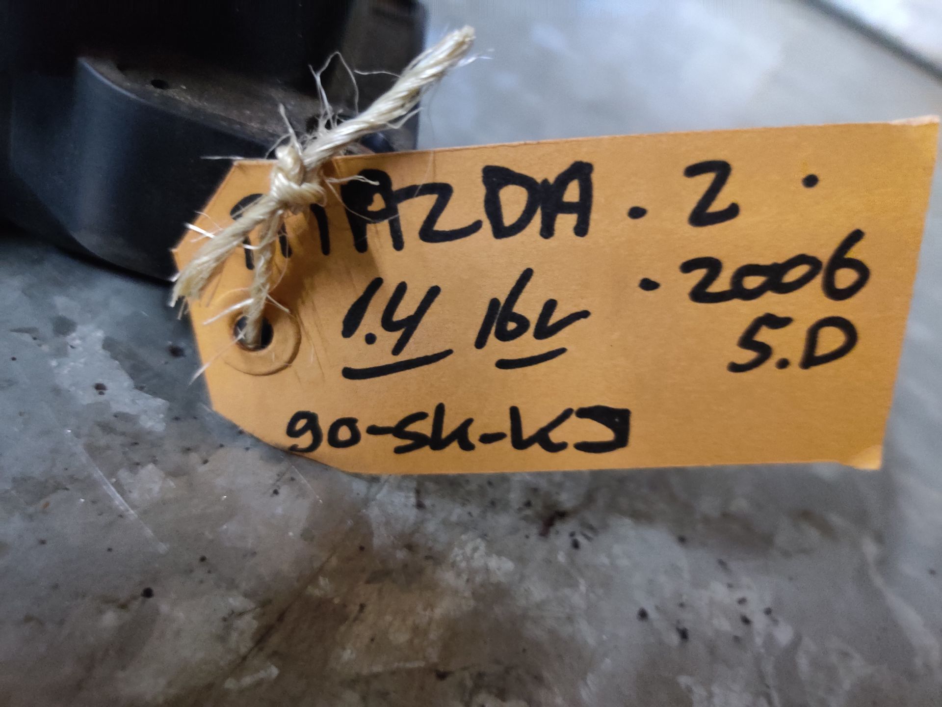 Mazda 2 een bobine uit modeljaar 2006