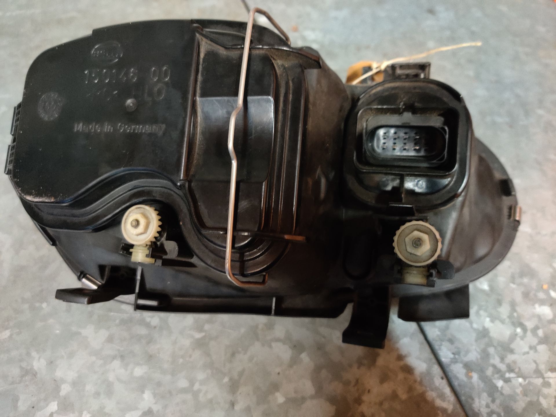VW Golf 4 rechter koplamp uit 2000