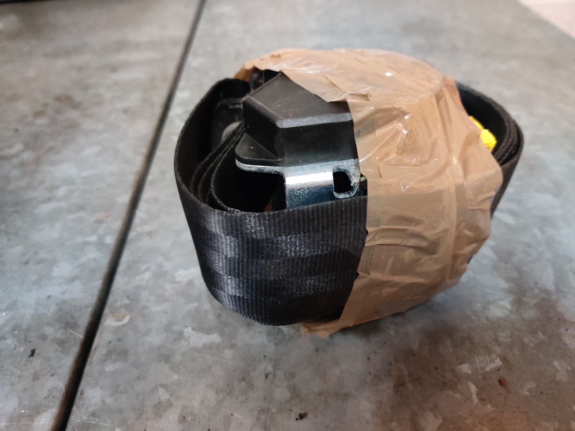 Fiat Punto rolgordel rechtsvoor