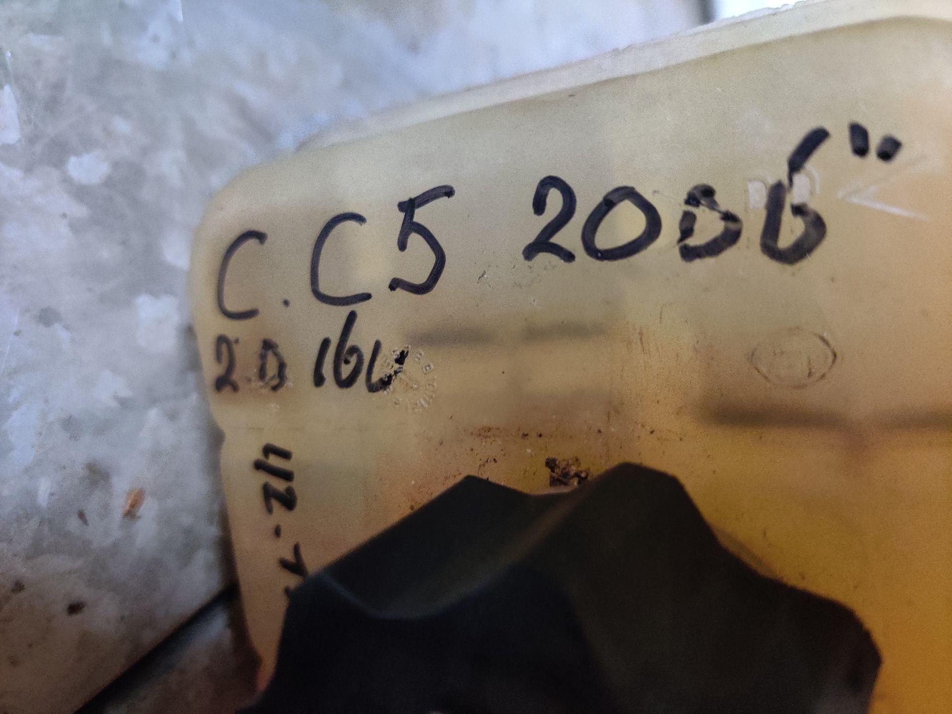 Citroen C5 een expansievat uit 2006,