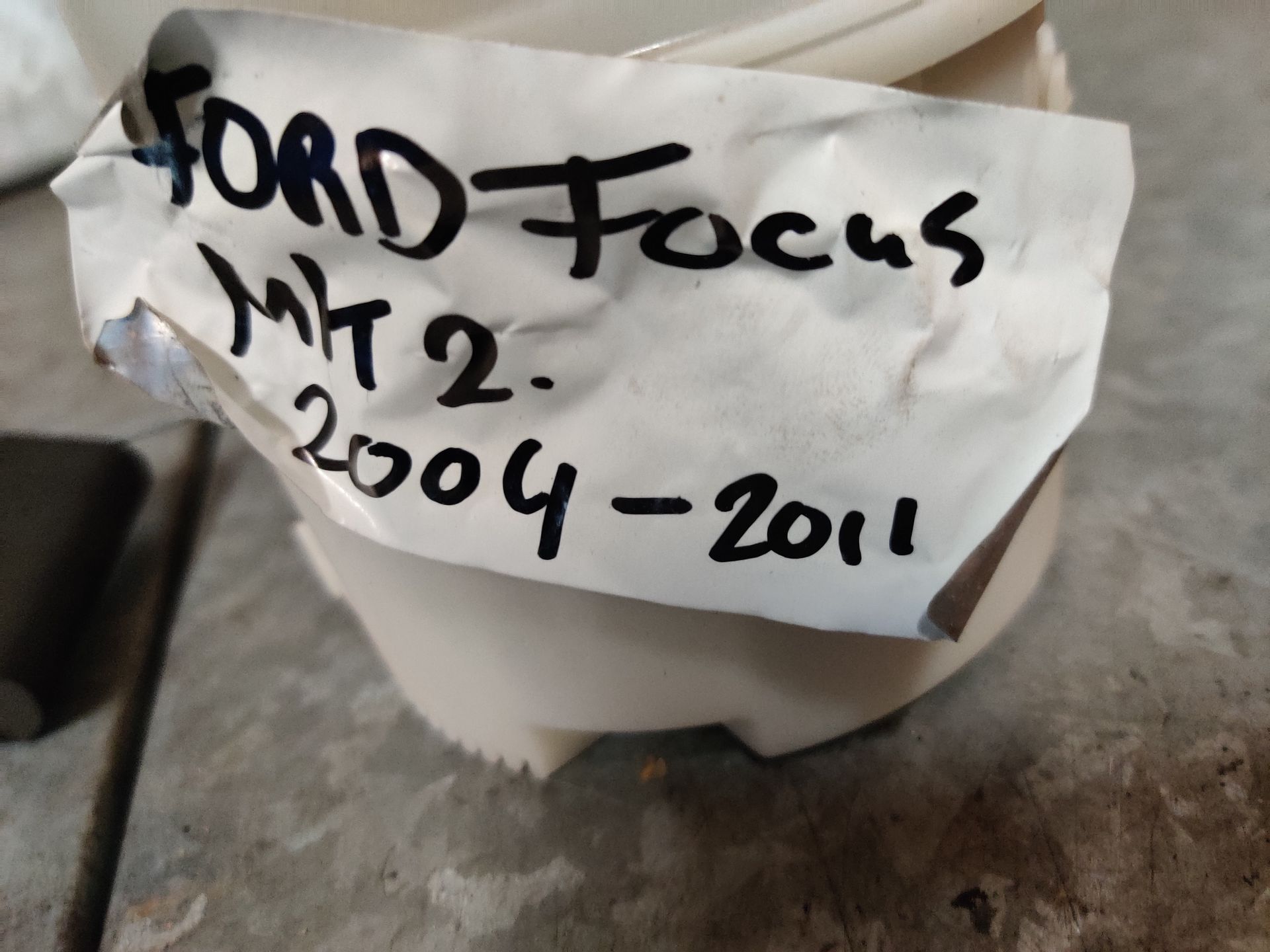 Ford Focus 2 een tankvlotter 2004 -2011