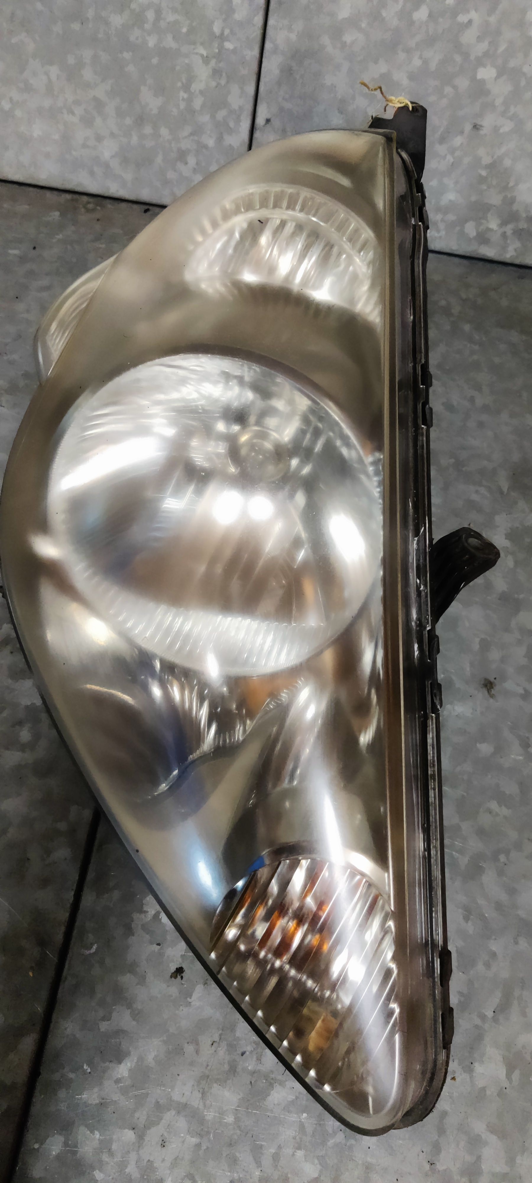 Honda Jazz rechter koplamp uit 2004, gebruikt