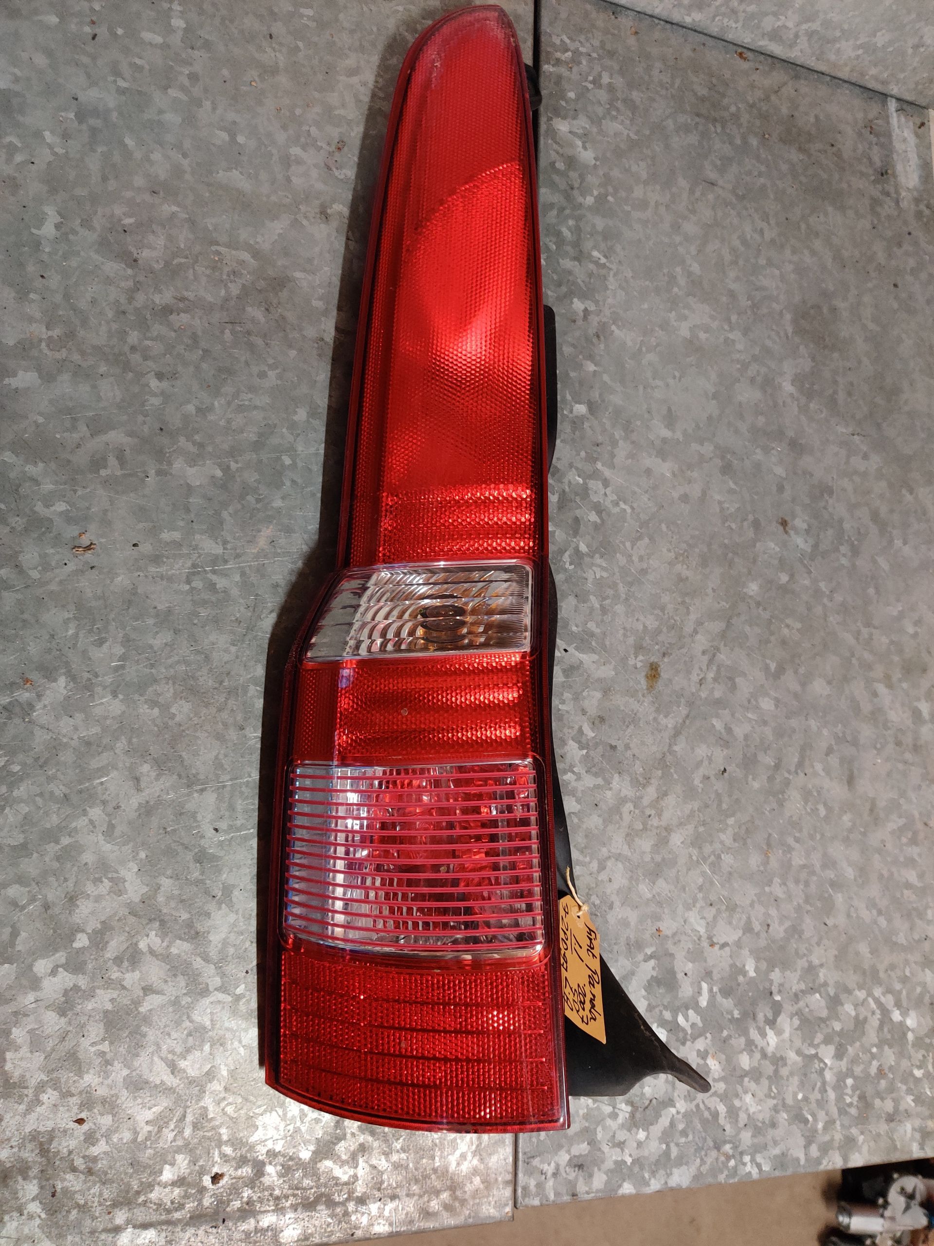 Fiat Panda linker achterlicht uit 2007,
