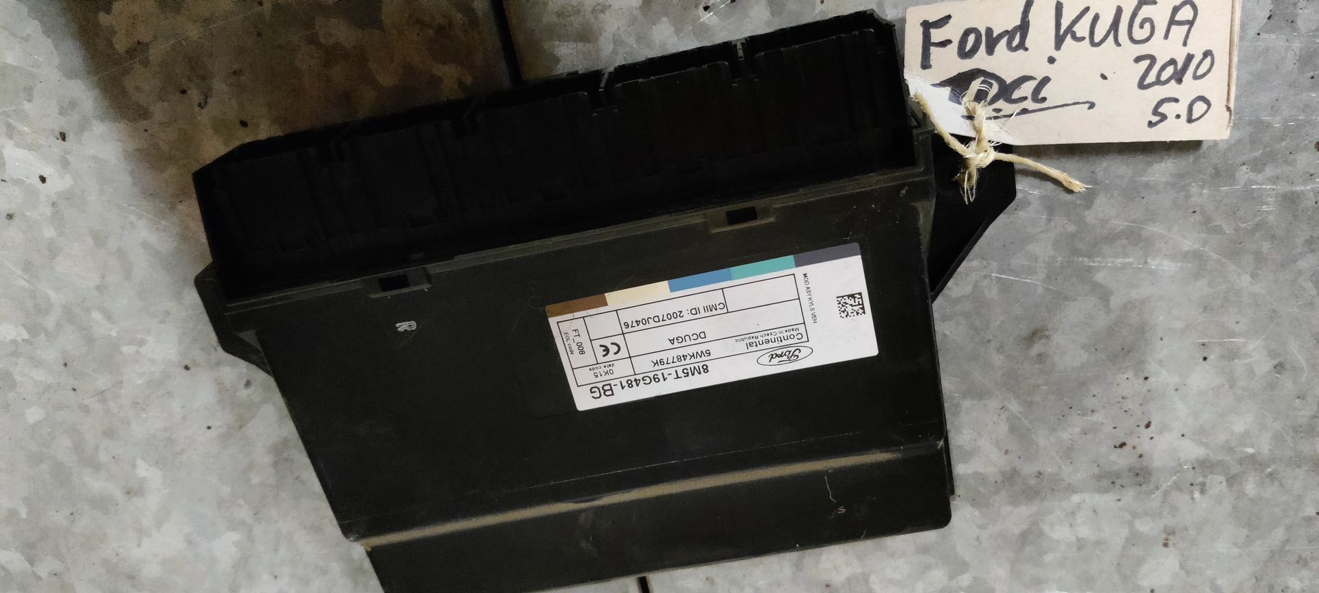 Ford Kuga bluetooth module uit een 2010