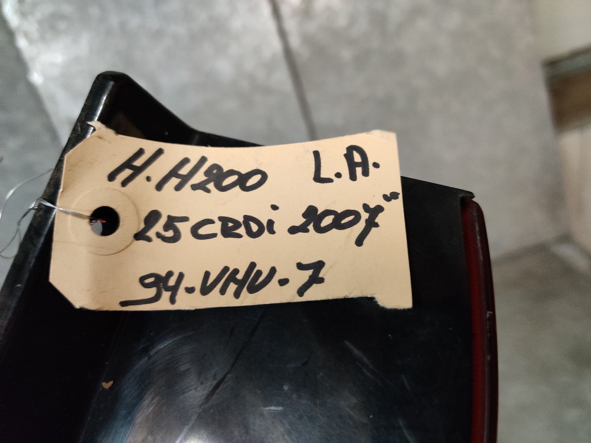Hyundai H200 linker achterlicht 1997-2007, gebruikt.