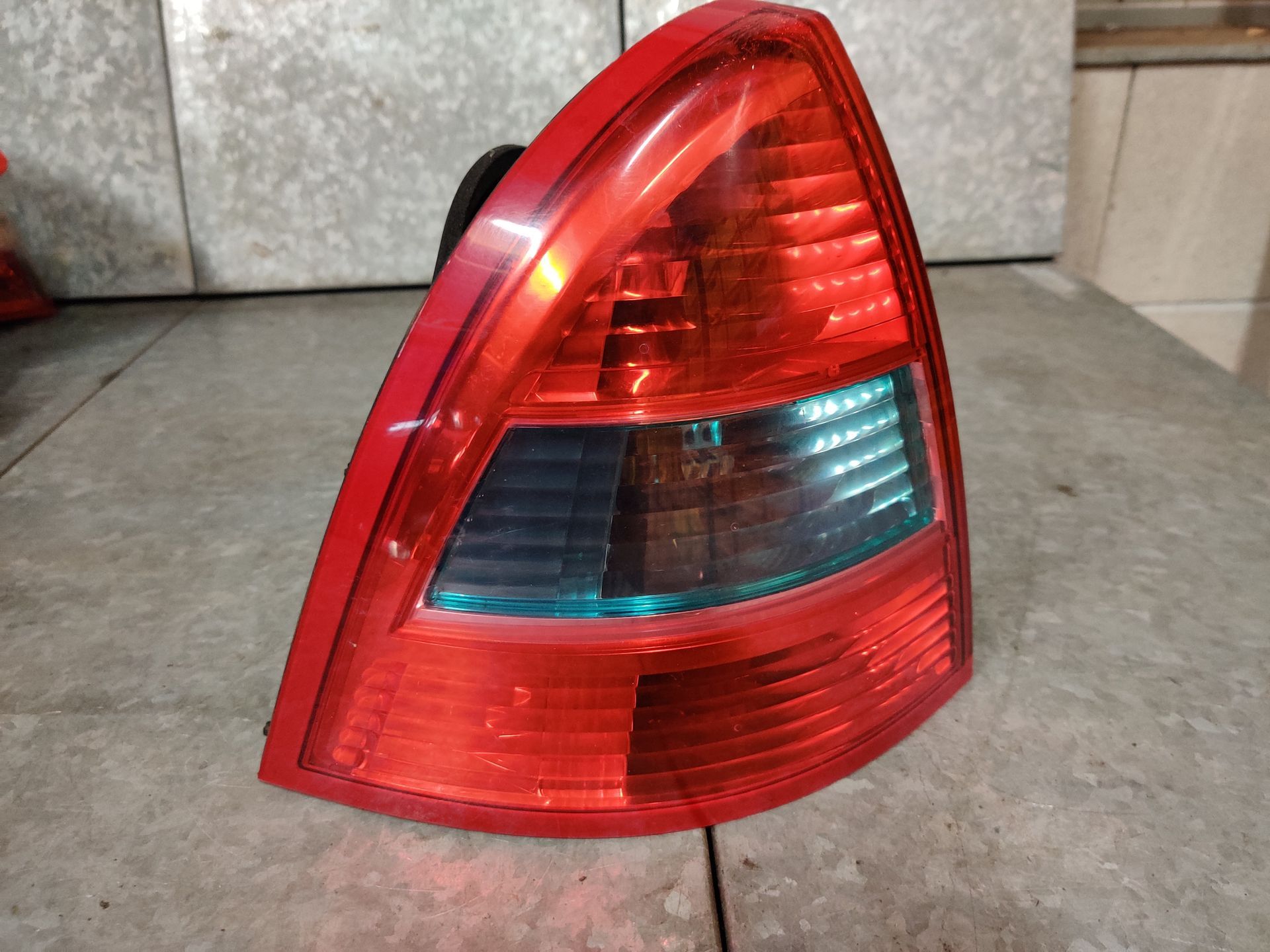 Citroen C5 linker achterlicht modeljaar 2001-2008.