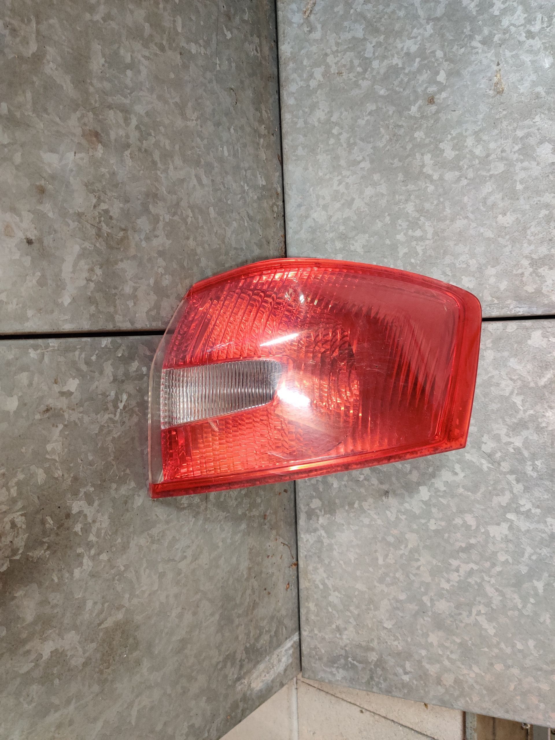 Ford Kuga rechter achterlicht modeljaar 2008-2013.