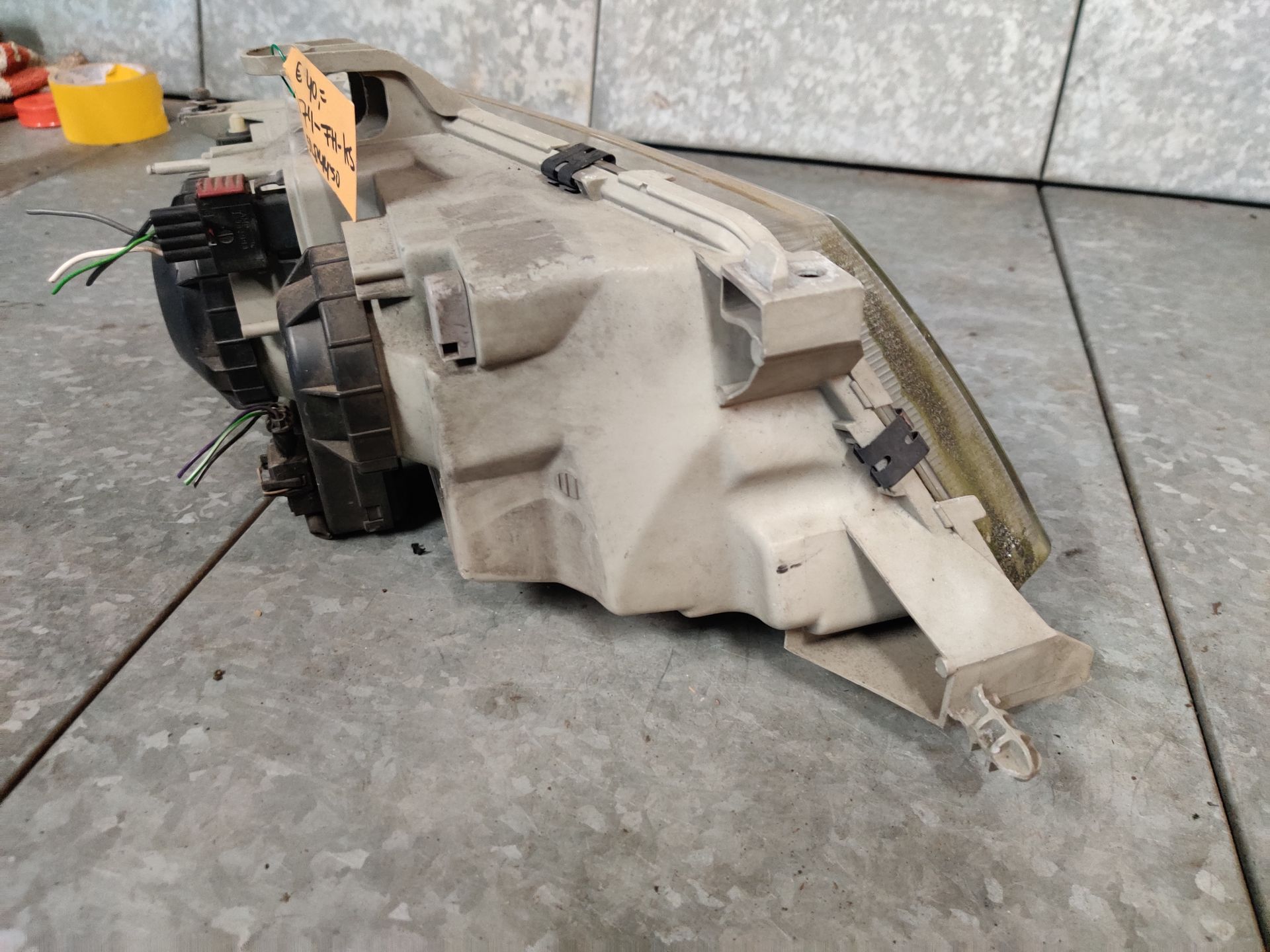 Saab 9-5 linker koplamp geproduceerd van 1997 tot en met 2010.